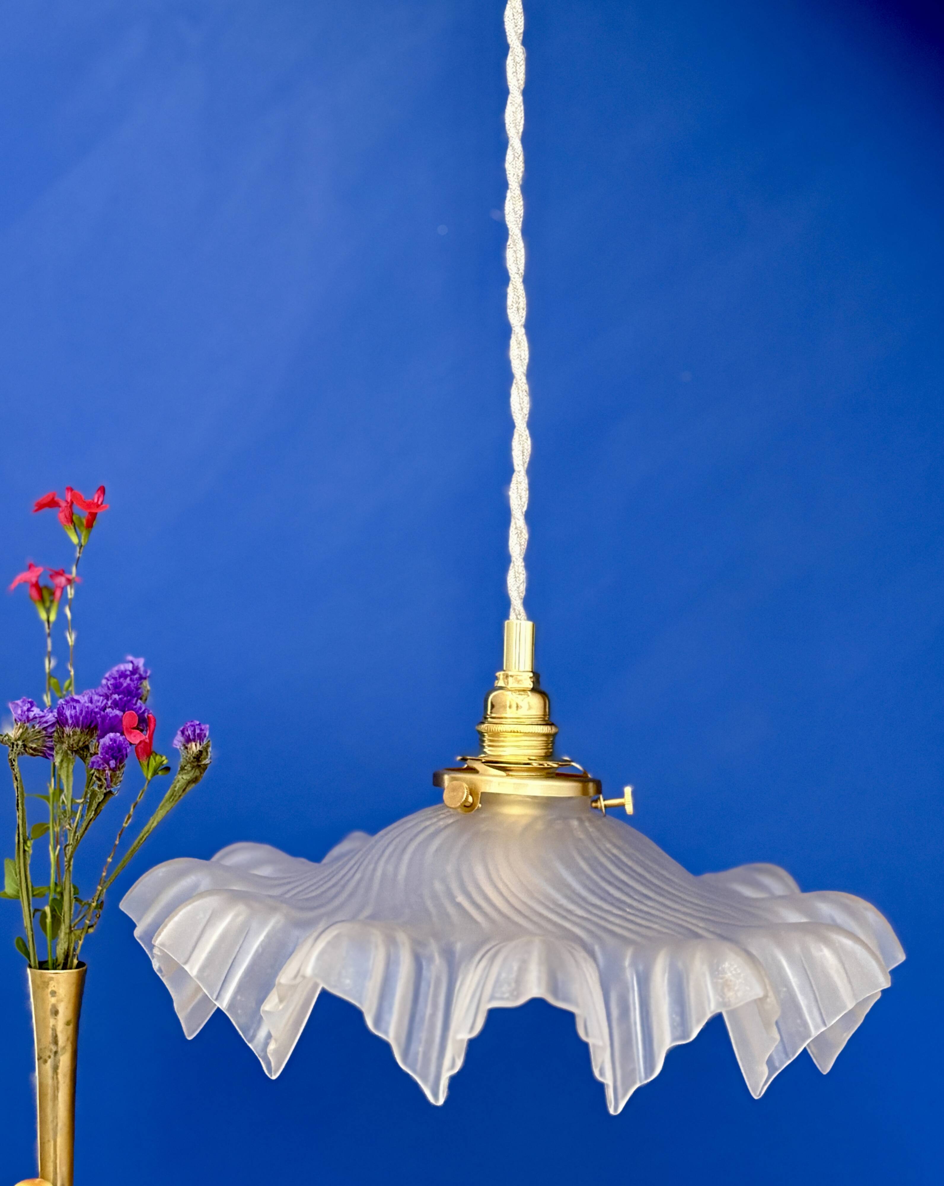 Suspension abat-jour vintage en verre dépoli