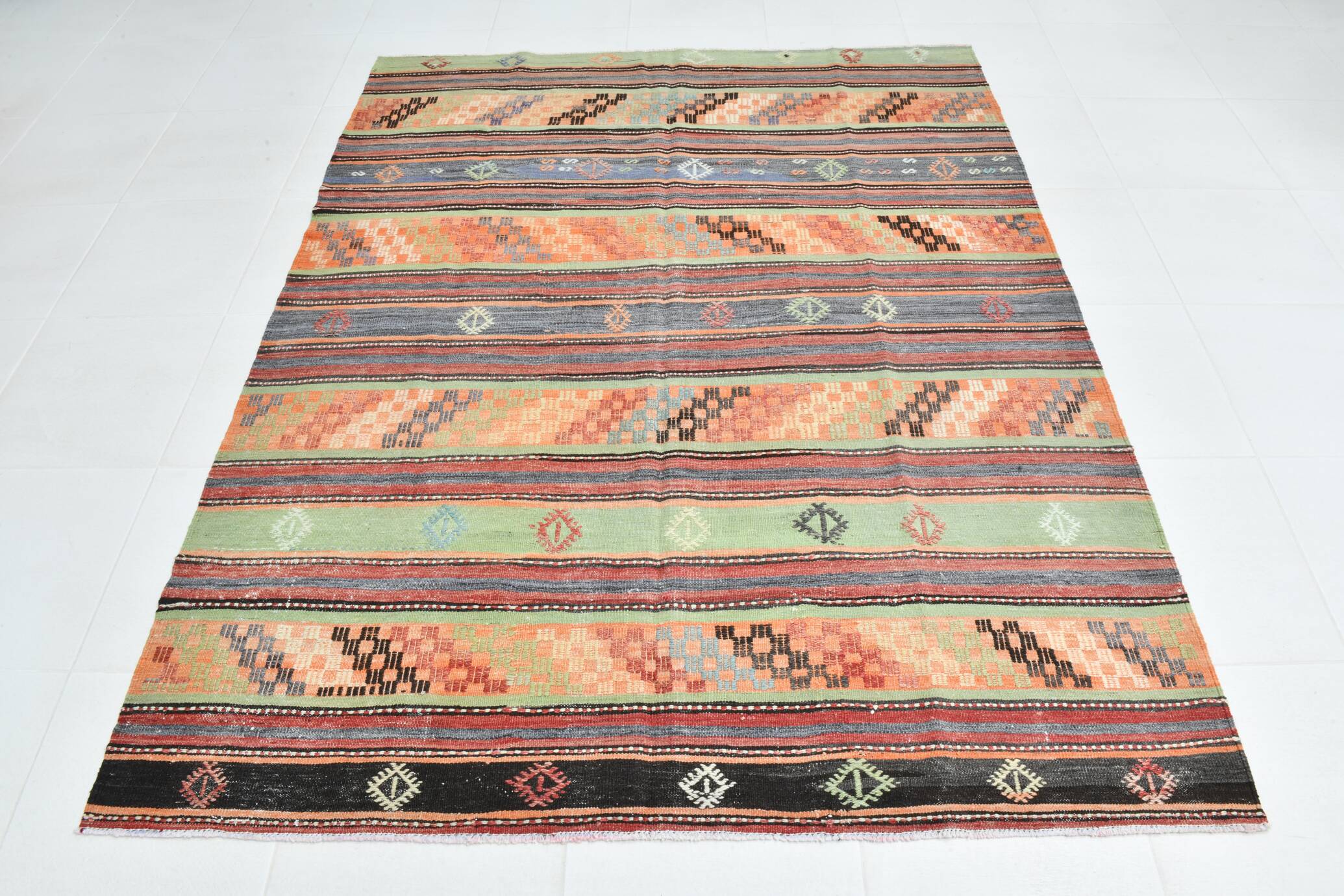 6x7 Handknotted Wool Kilim Rug, 169x211Cm