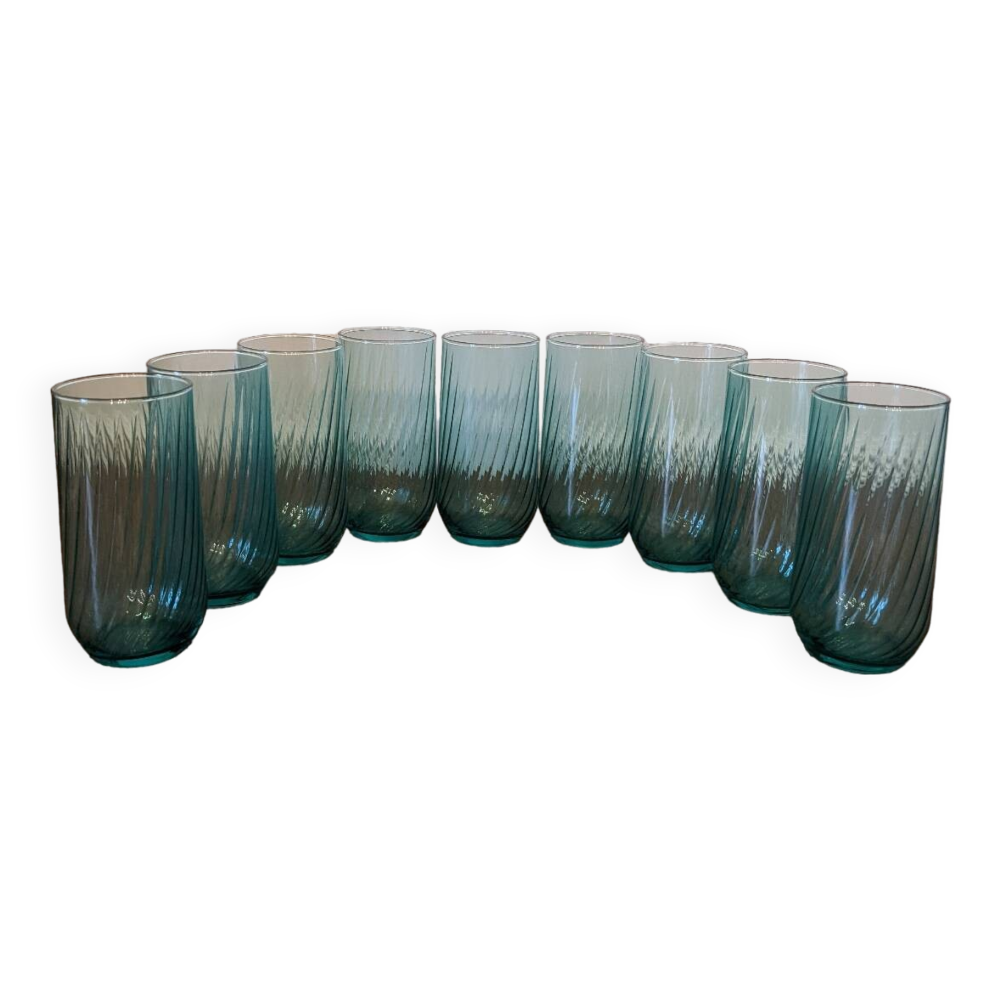 9 orangeade glasses
