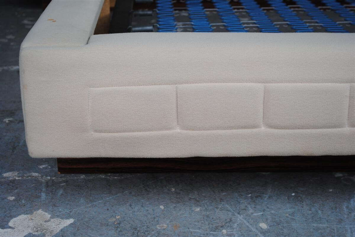 Reads 1970 vintage radio and integrated fabric appliques
