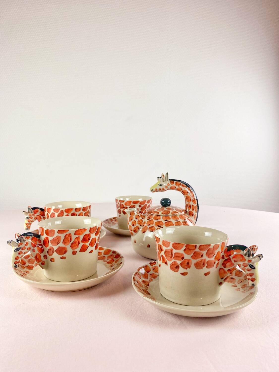 Vintage Giraffe service