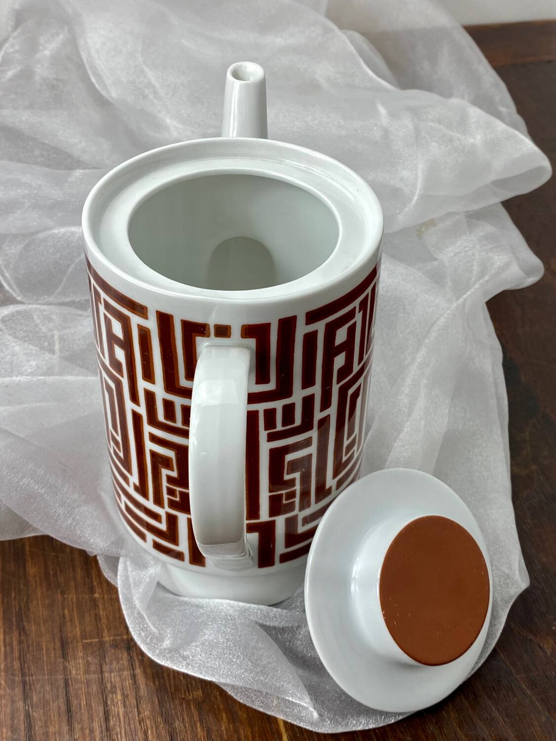 Melitta porcelain coffee maker