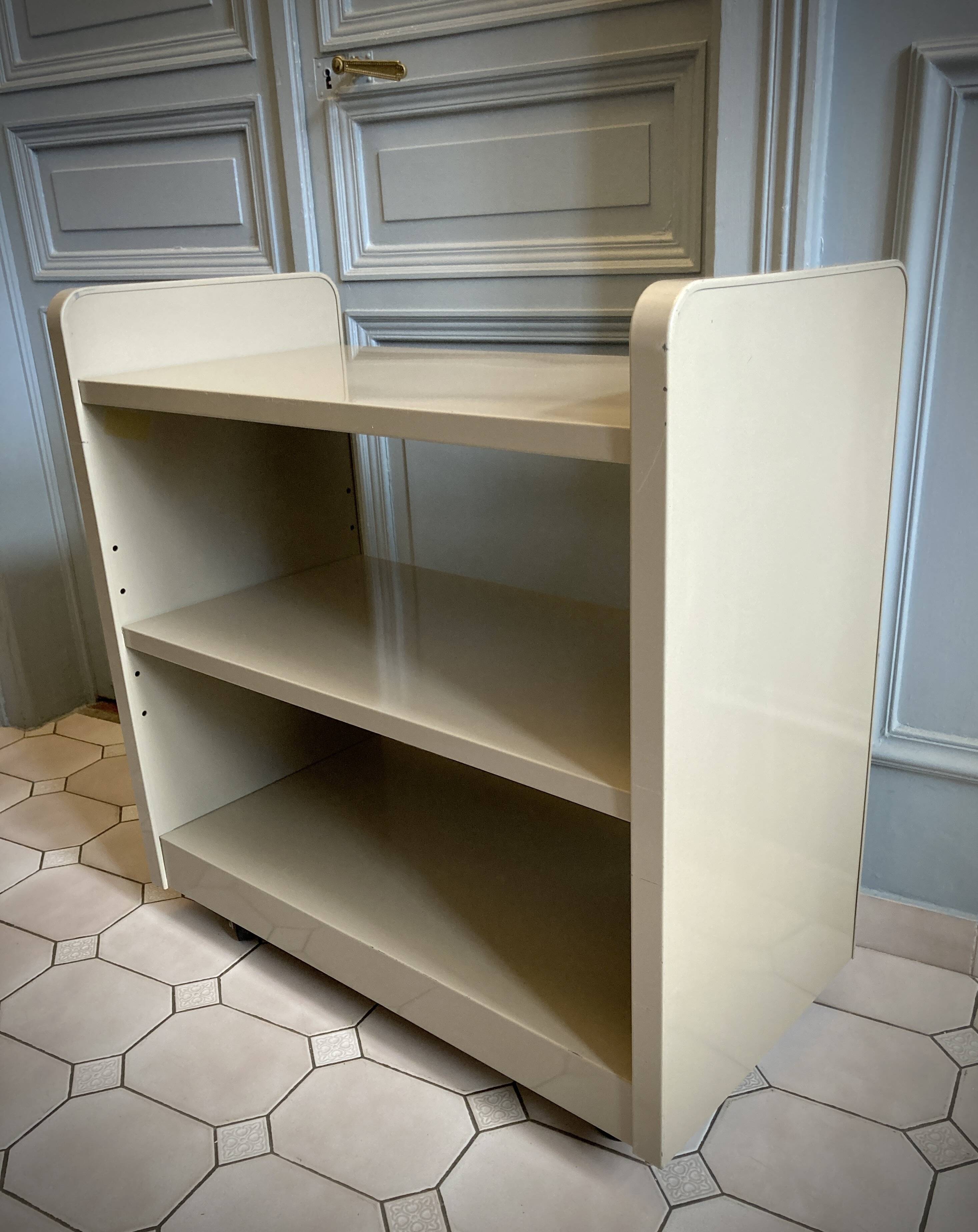 Low rolling and industrial furniture from the 70s