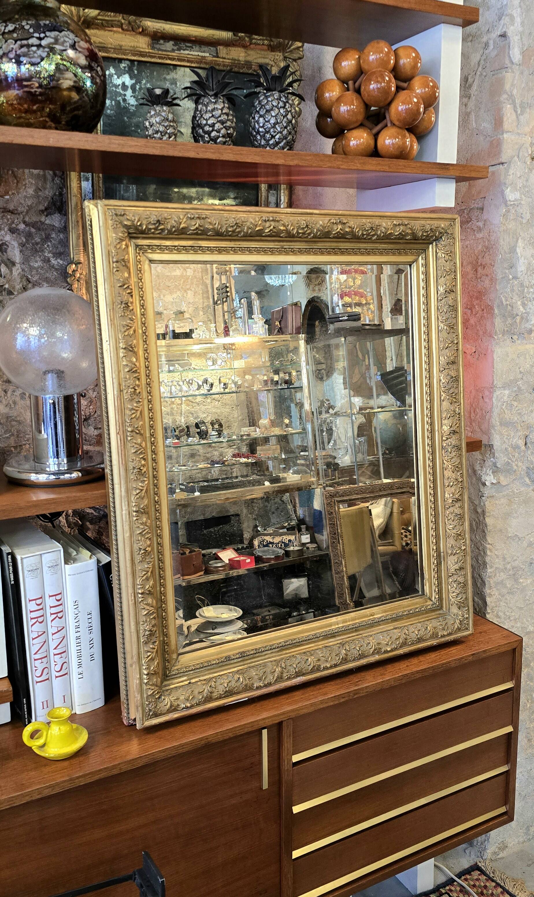 Napoleon III Mirror in Gilded Stucco Wood - 92 Cm