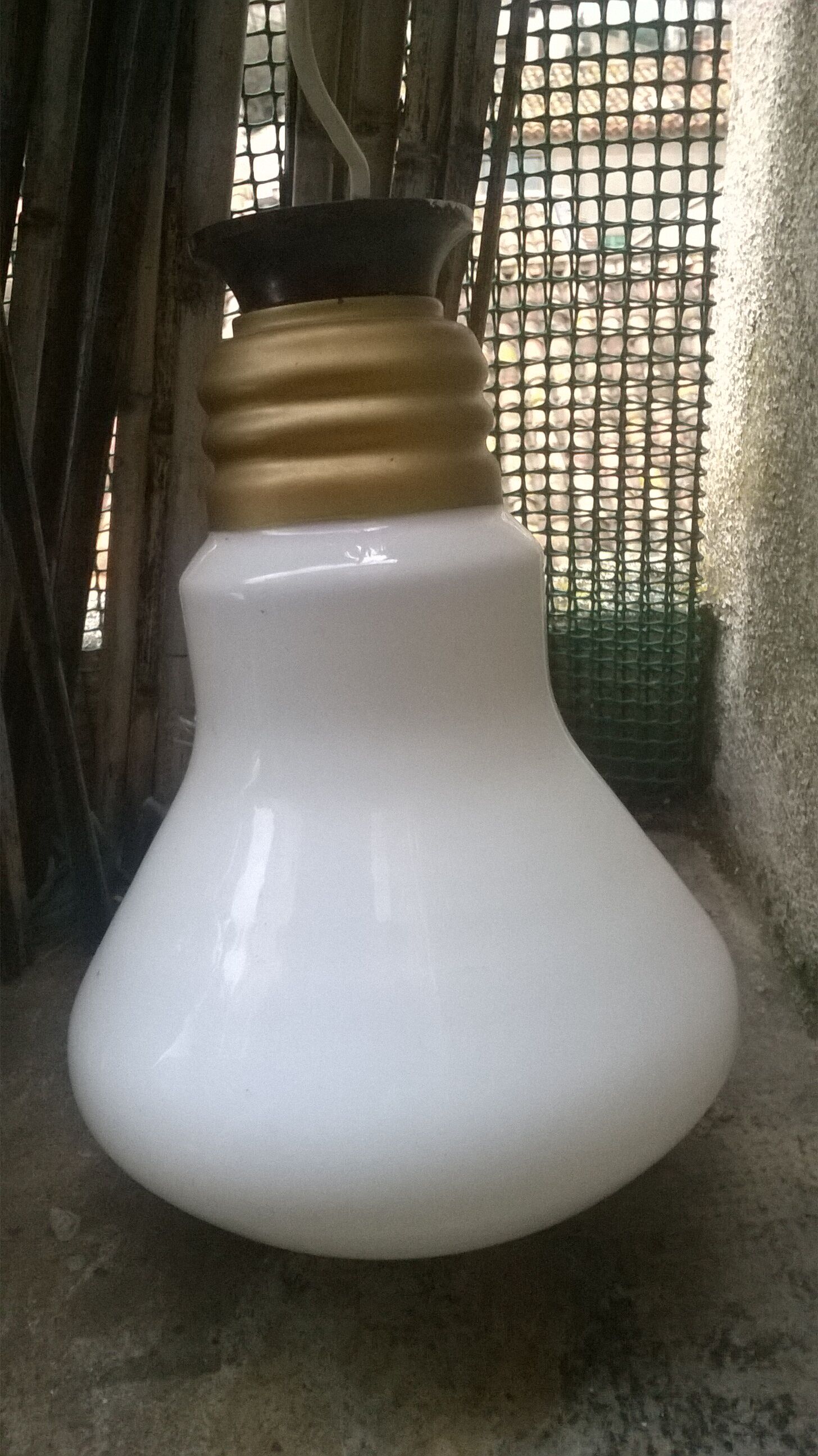 Vintage light bulb hanging