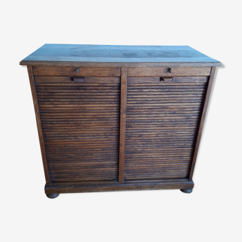 Furniture filing cabinet with double curtains