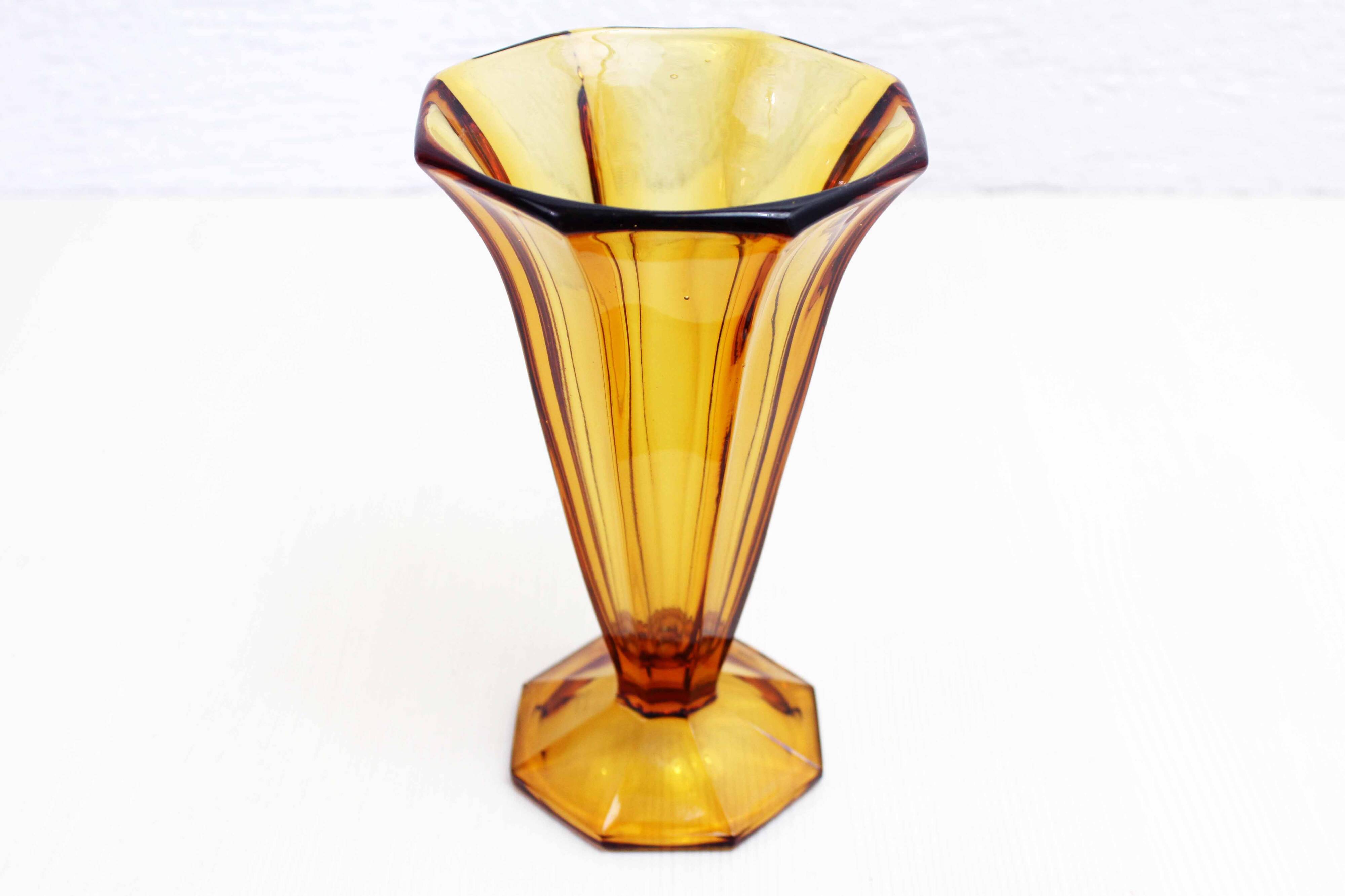 Art Deco glass vase 1930