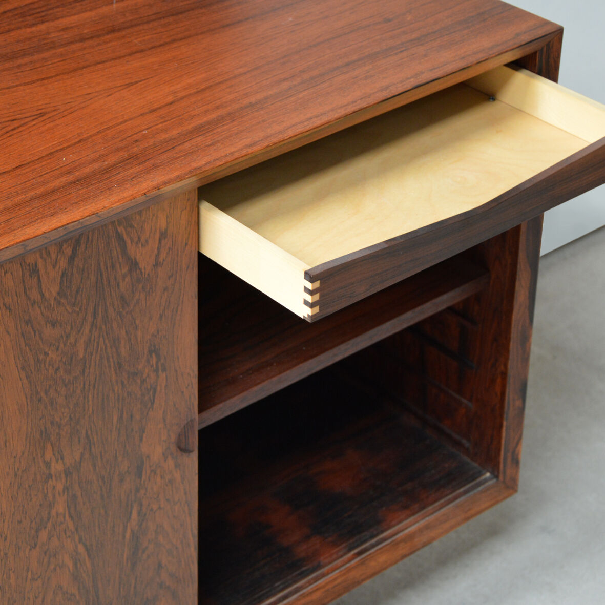 Royal System by Poul Cadovius, 1968