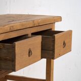 Table basse ancienne en bois massif (vers 1870)