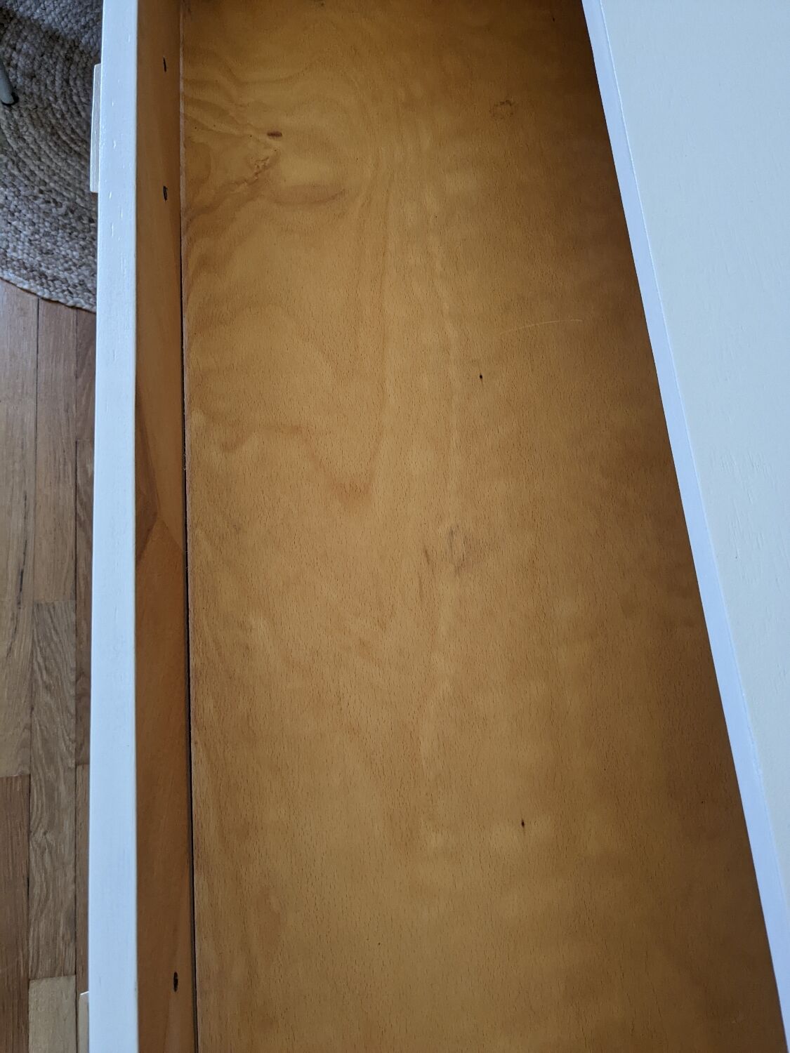 Vintage chest of drawers