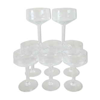 8 coupes a champagne verre gravé