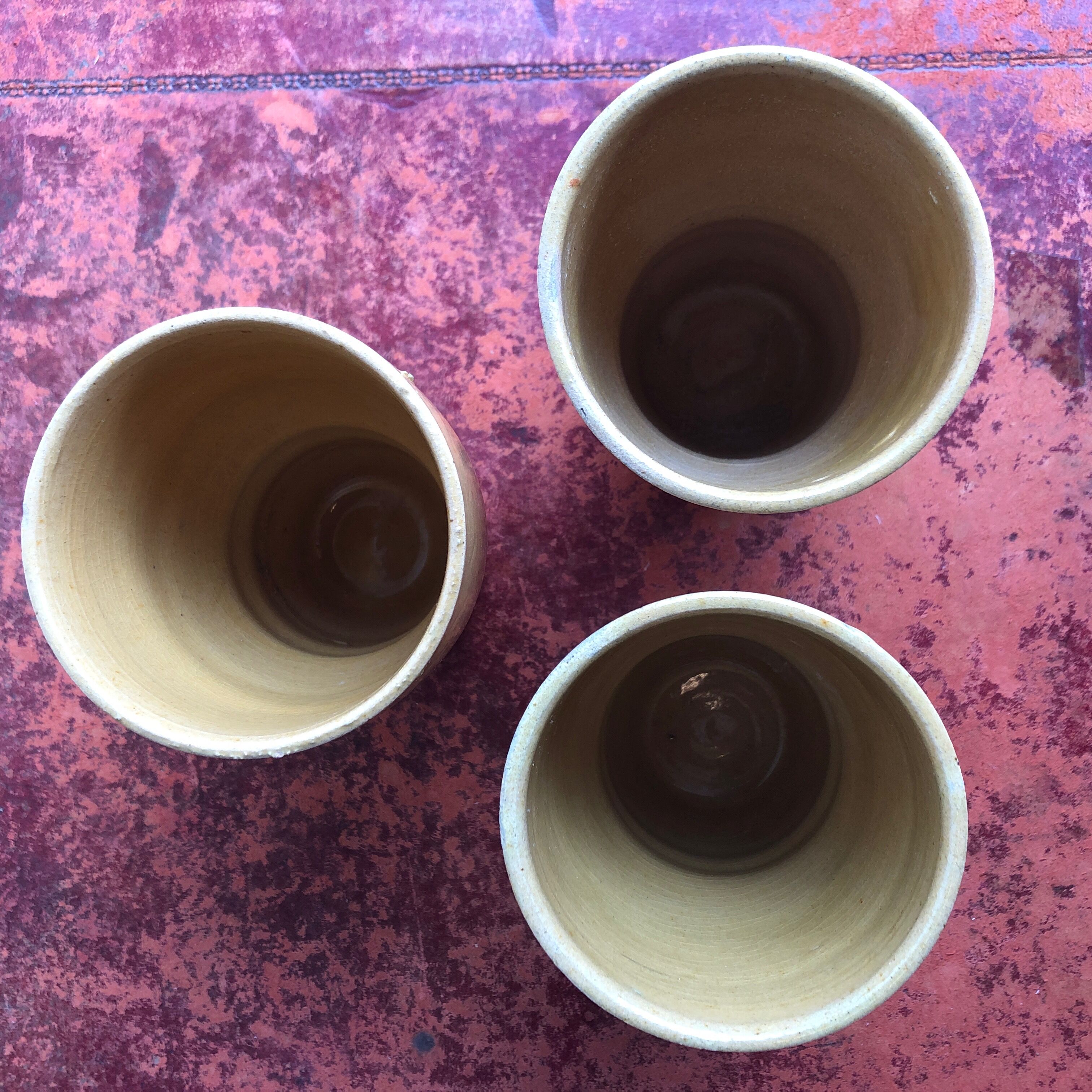 Lot de 3 gobelets en grès