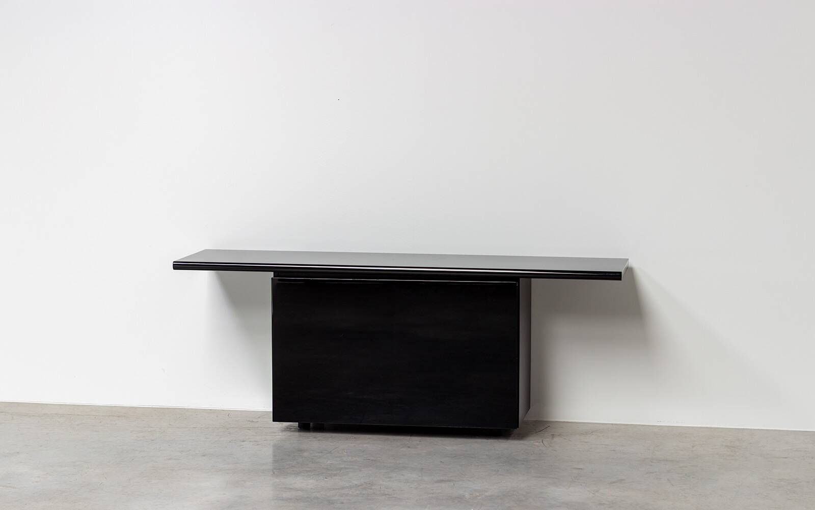 Giotto Stoppino for Acerbis Black Sheraton Sideboard Italy 1980s
