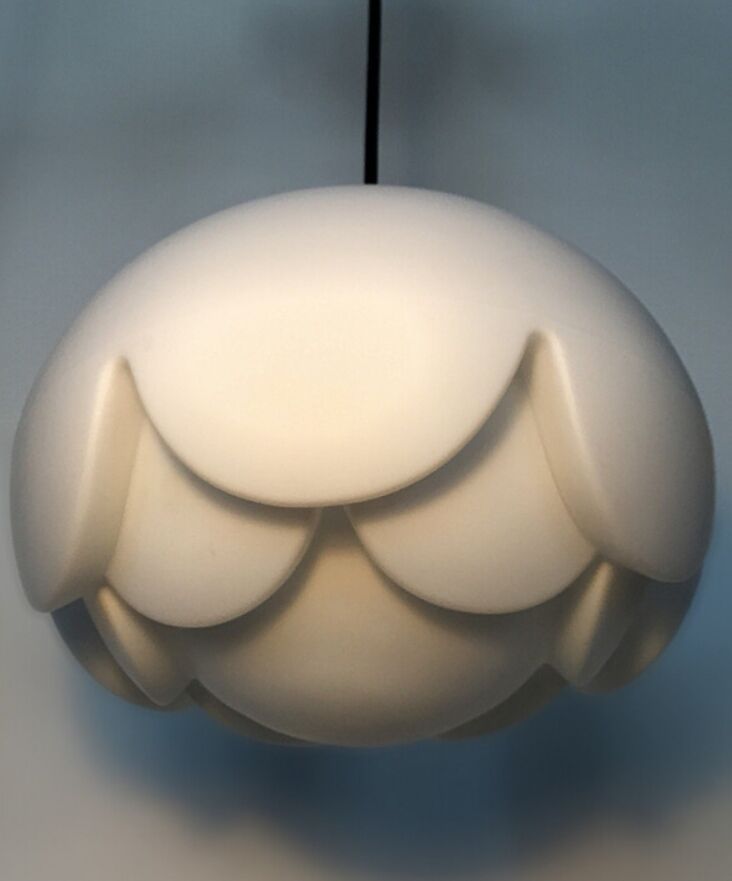 Suspension opaline vintage flower Seerose De peill & Putzler, 1970