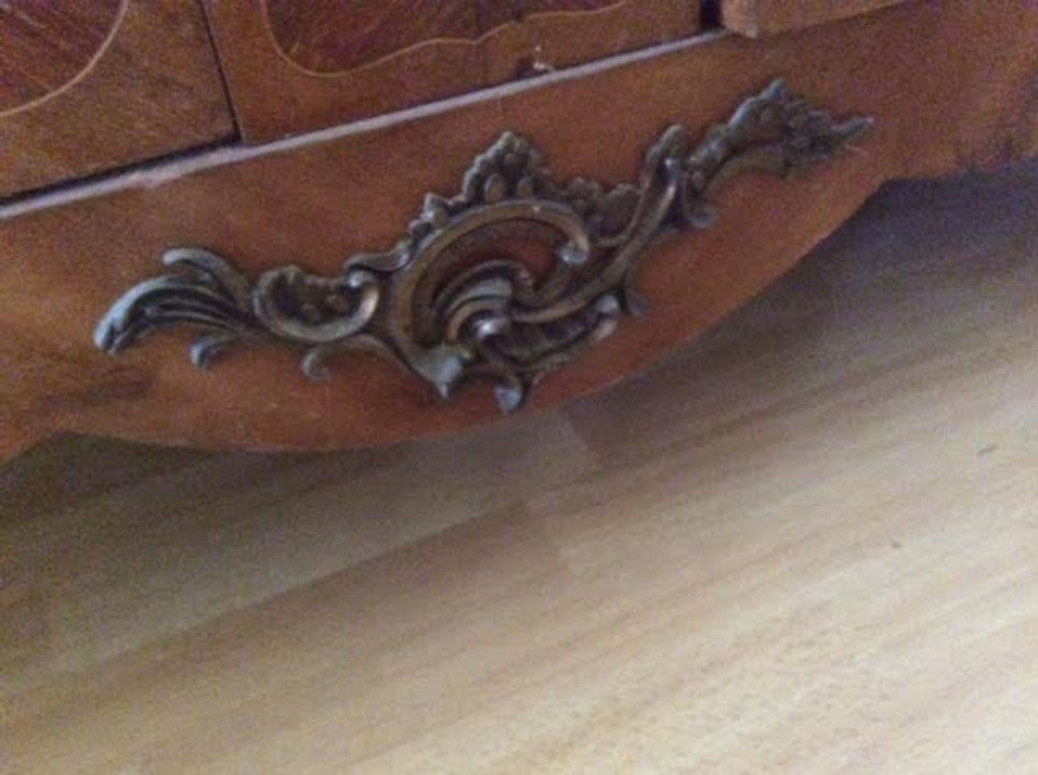 Armoire 2 portes avec placage extérieur et intérieur