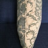 Decorative pillow case in velvet with ottoman turkish 16th century motifs