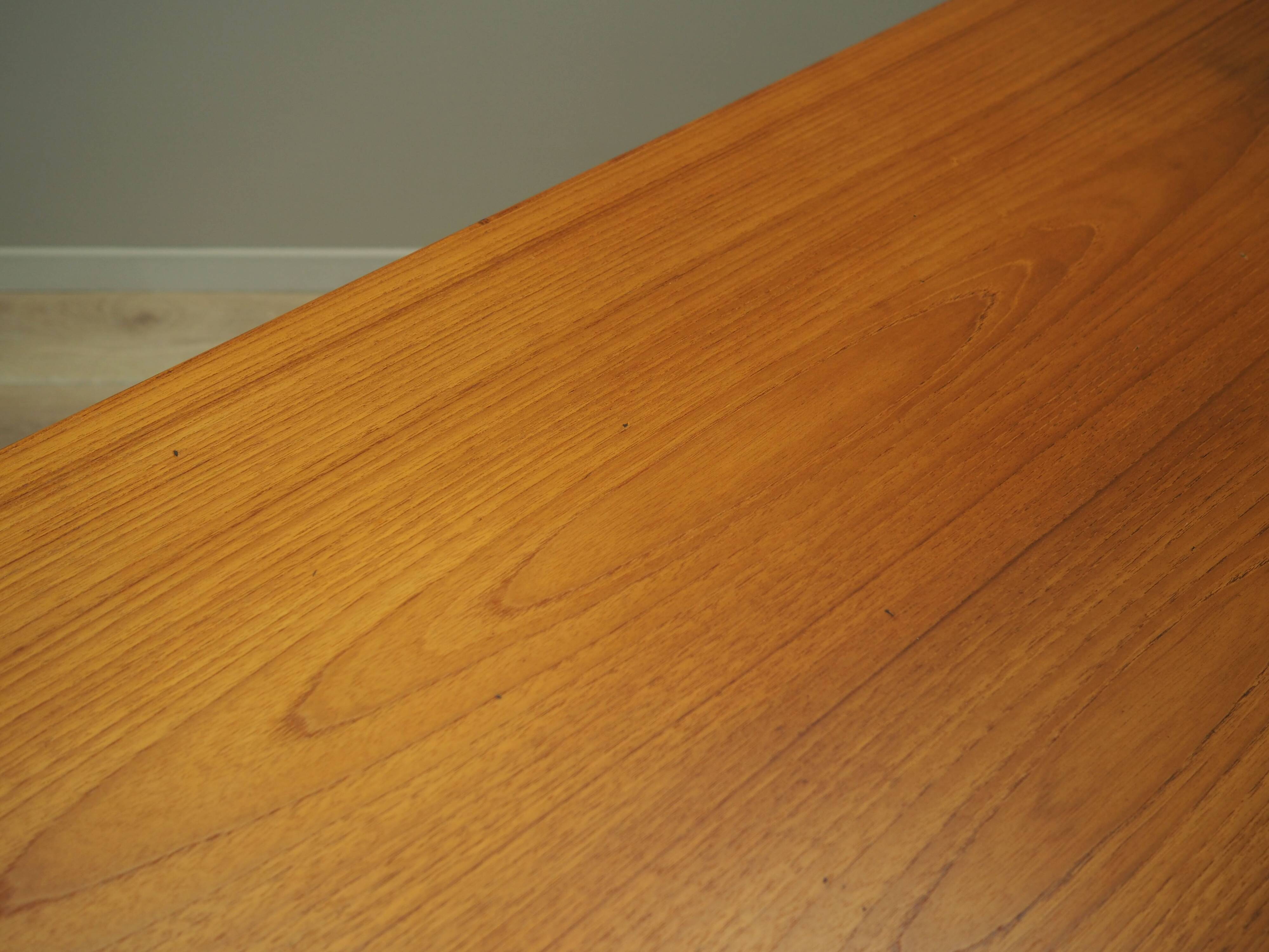 Teak desk, Danish design, 1960s, designer: Vald Mortensen, production: Oden