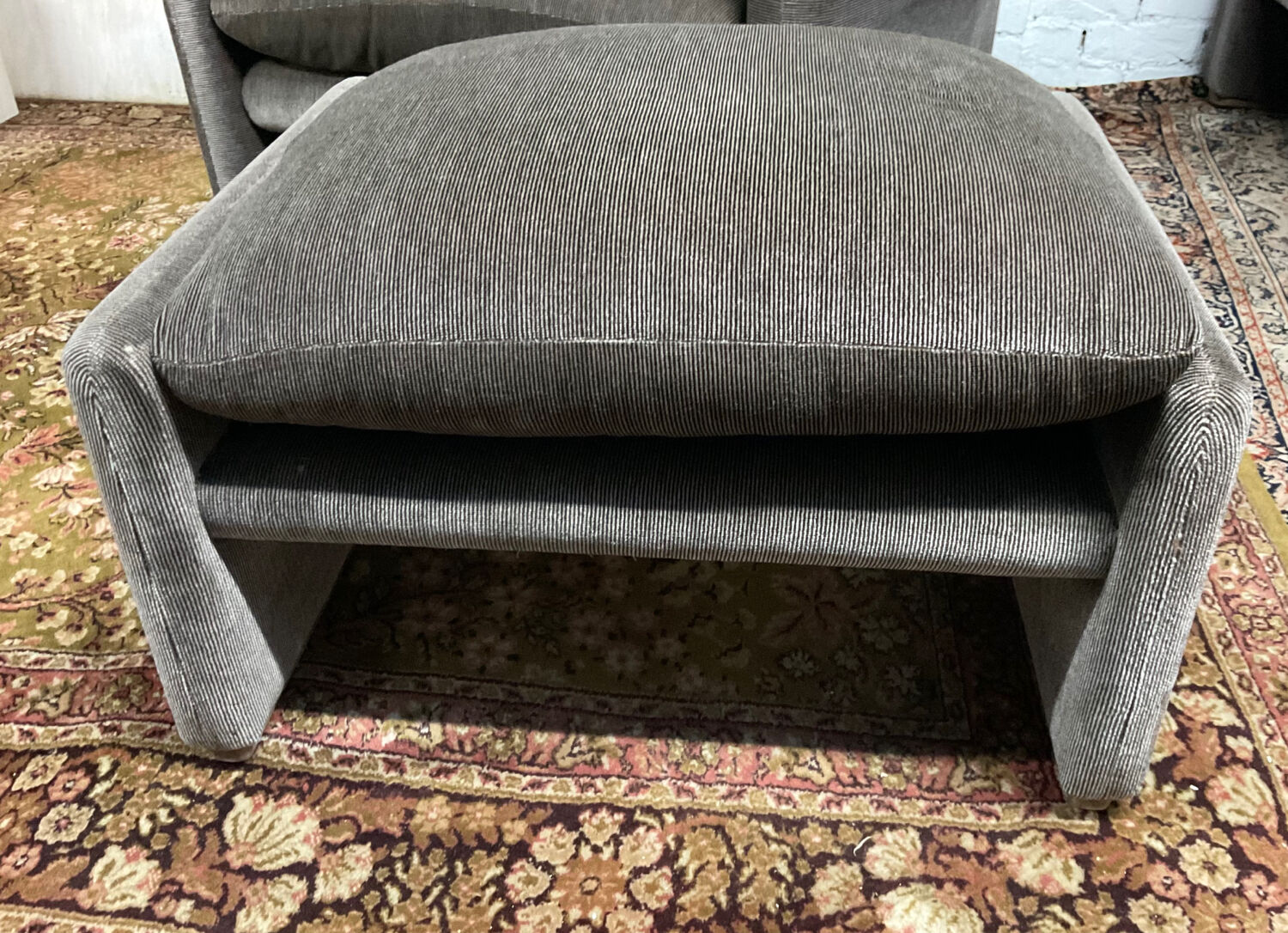 Maralunga armchair and Ottoman by Vico Magistretti 70s