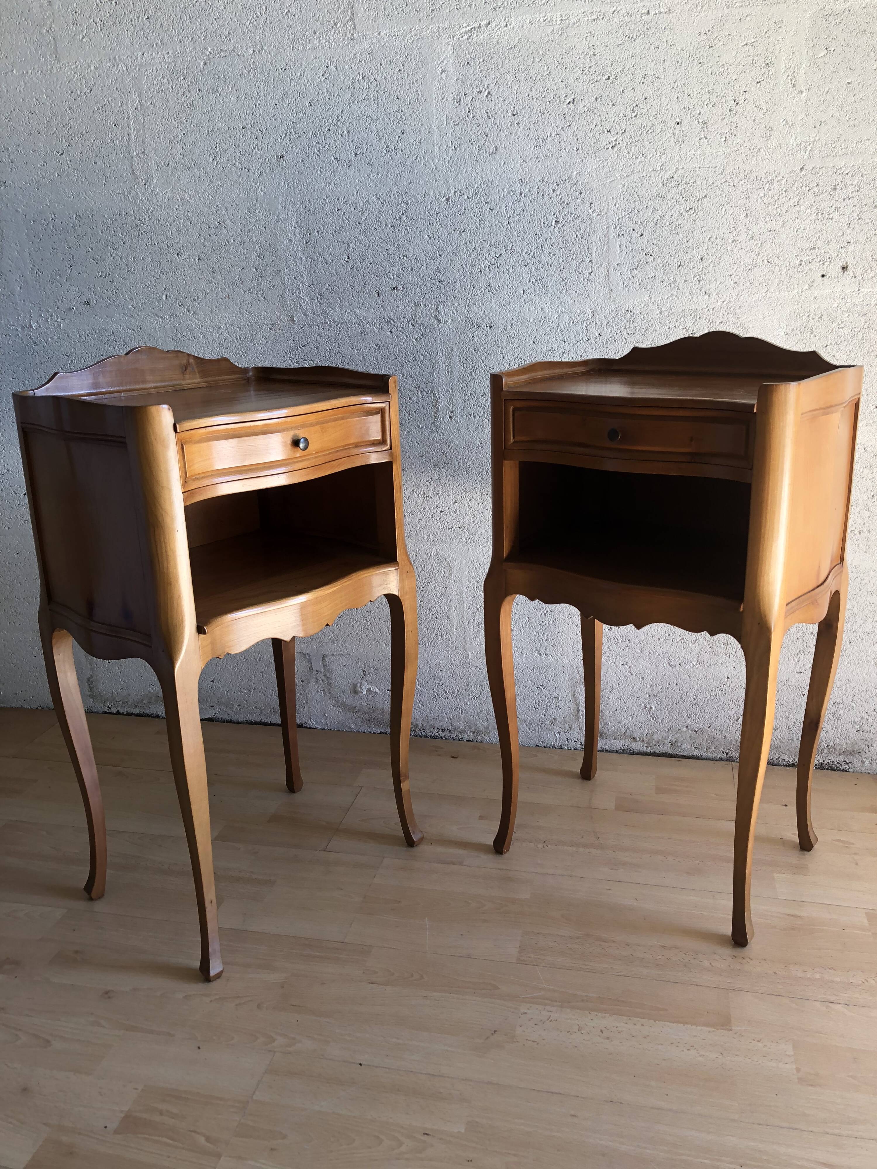 Pair of bedside table