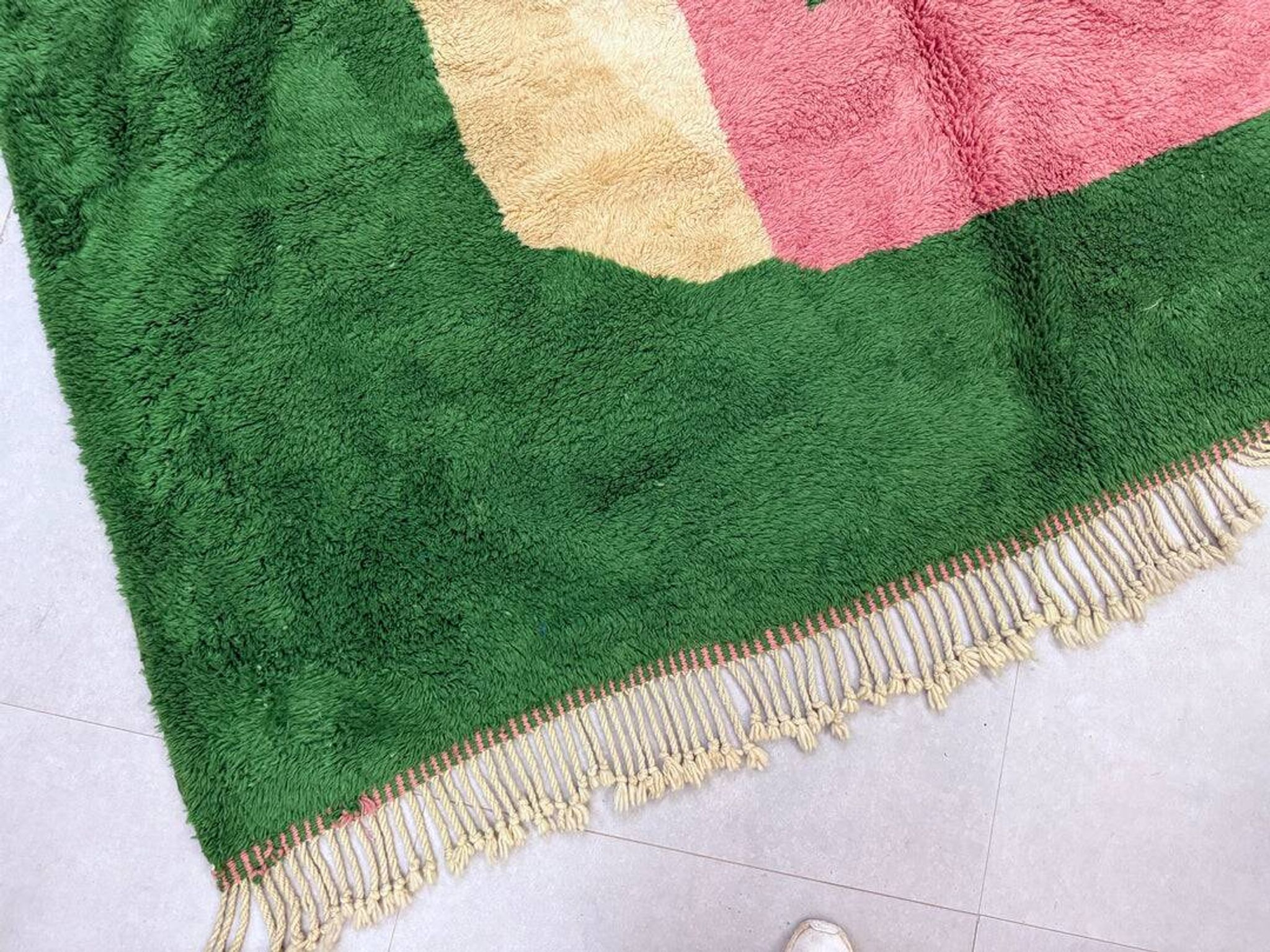 Custom green Moroccan rug 2.5/1.6