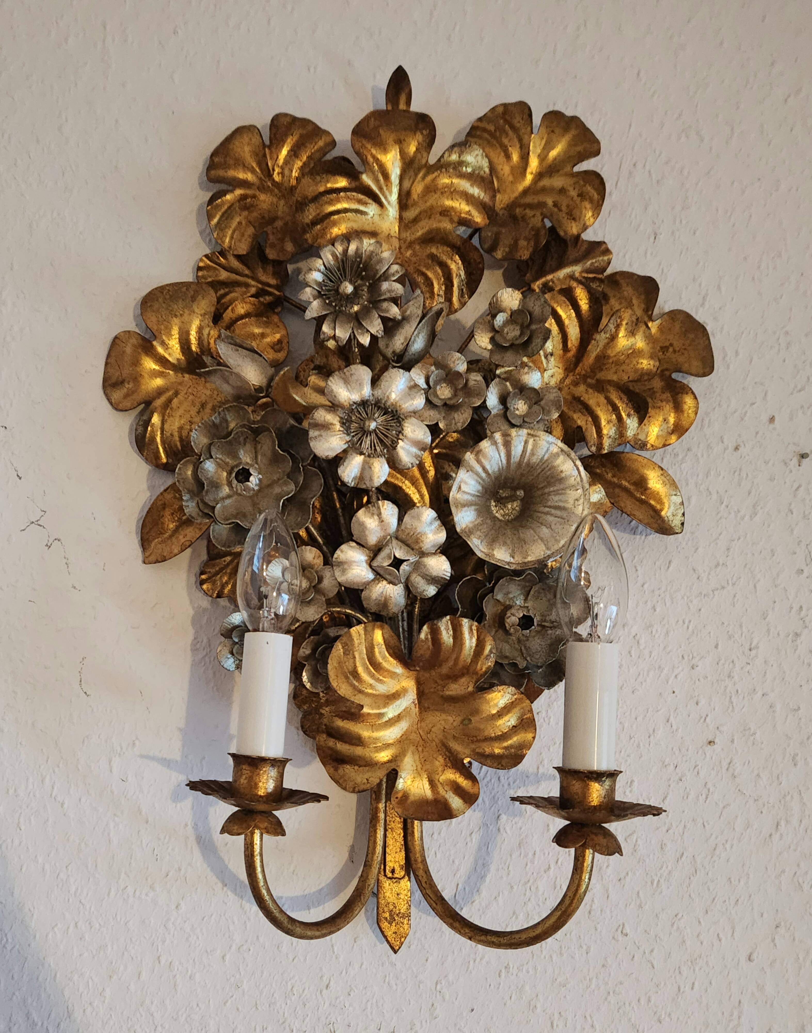 S.Salvadori Wandlampe vergoldet ersilbert Blumenmuster