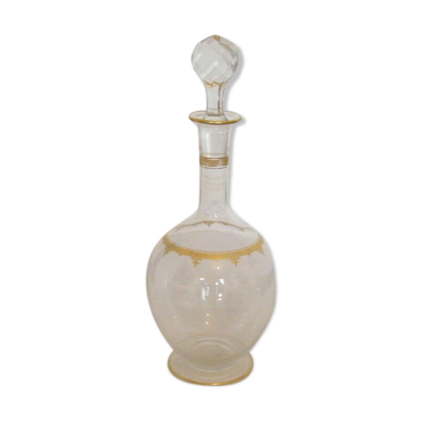 Crystal carafe decorated with gilded leafy interlacings by Saint Louis