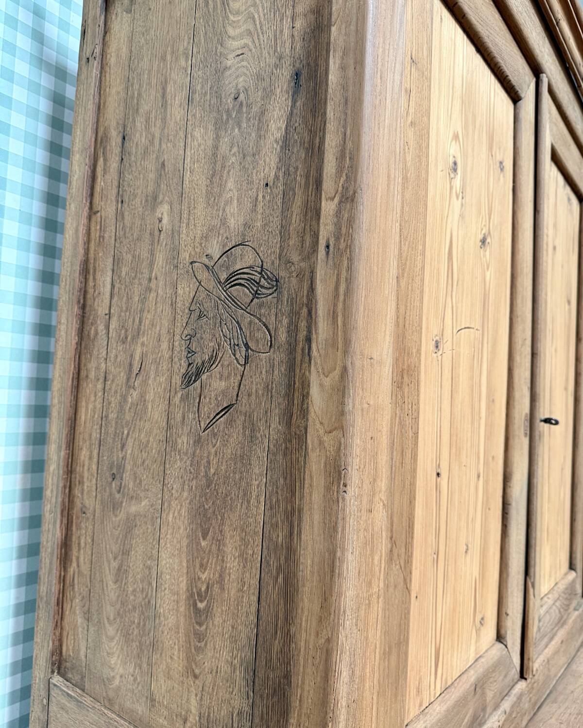 Chic country two-piece sideboard (renovated)