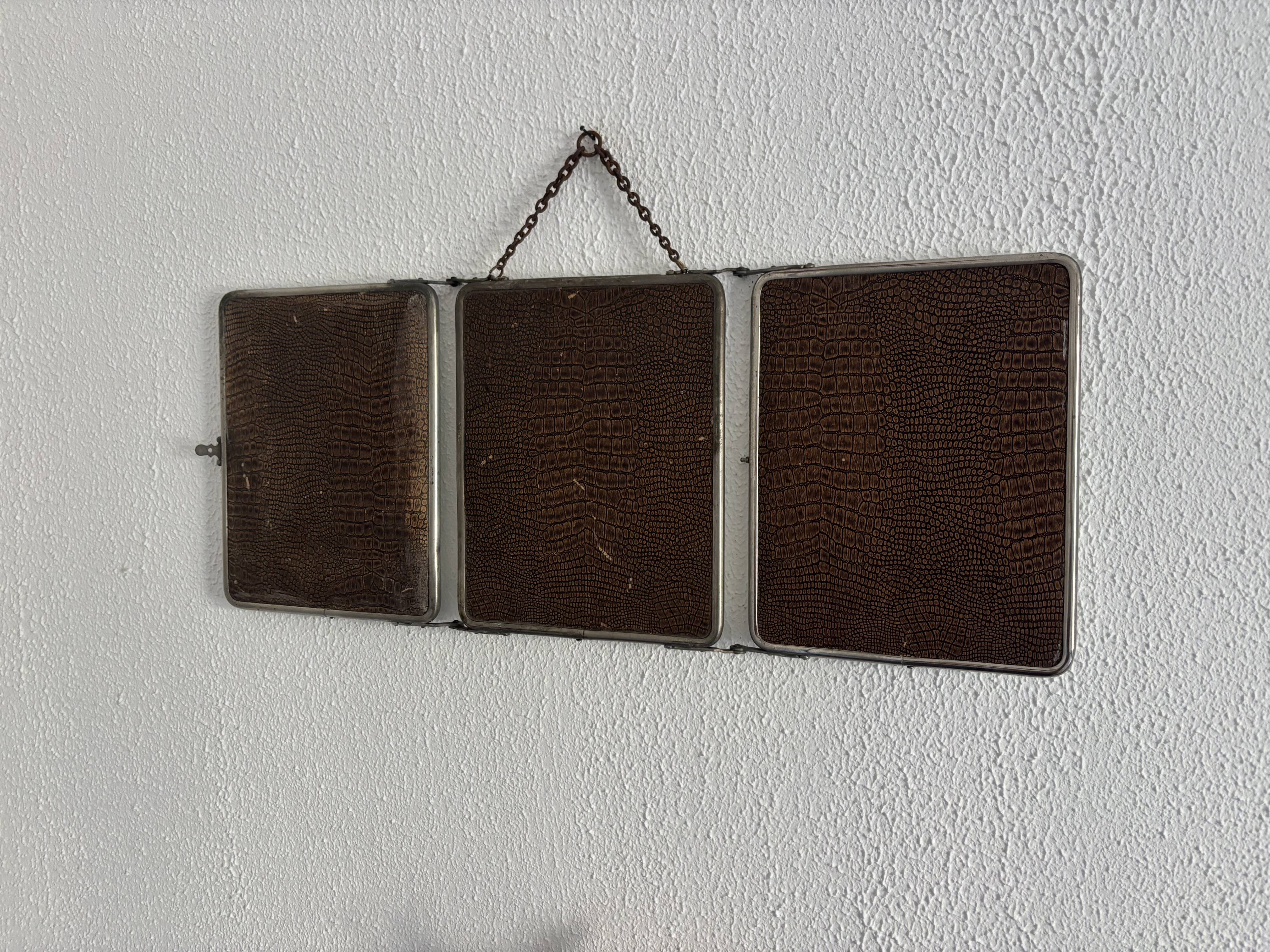 Vintage 1930s triptych barber mirror registered G.B Paris - 28 x 69 cm