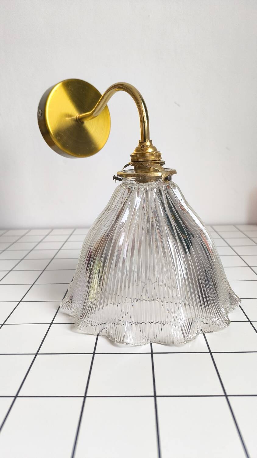 Large wall light in holophane glass and brass