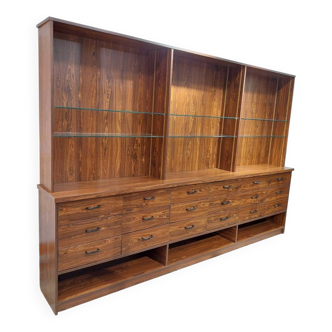 Vintage library