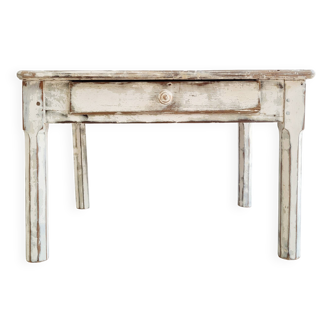Low oak farmhouse table - white patina