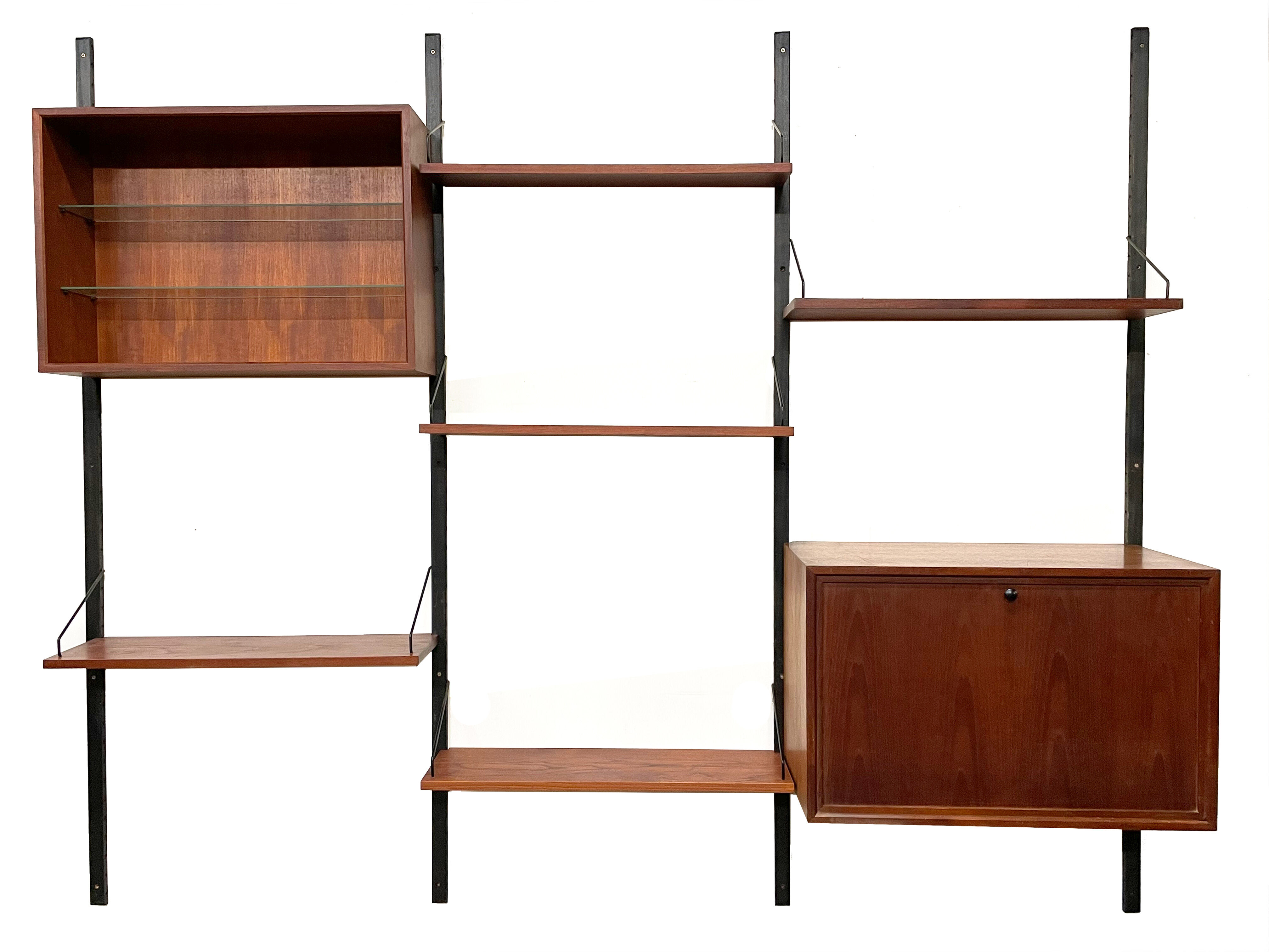 Poul Cadovius Royal System wall unit