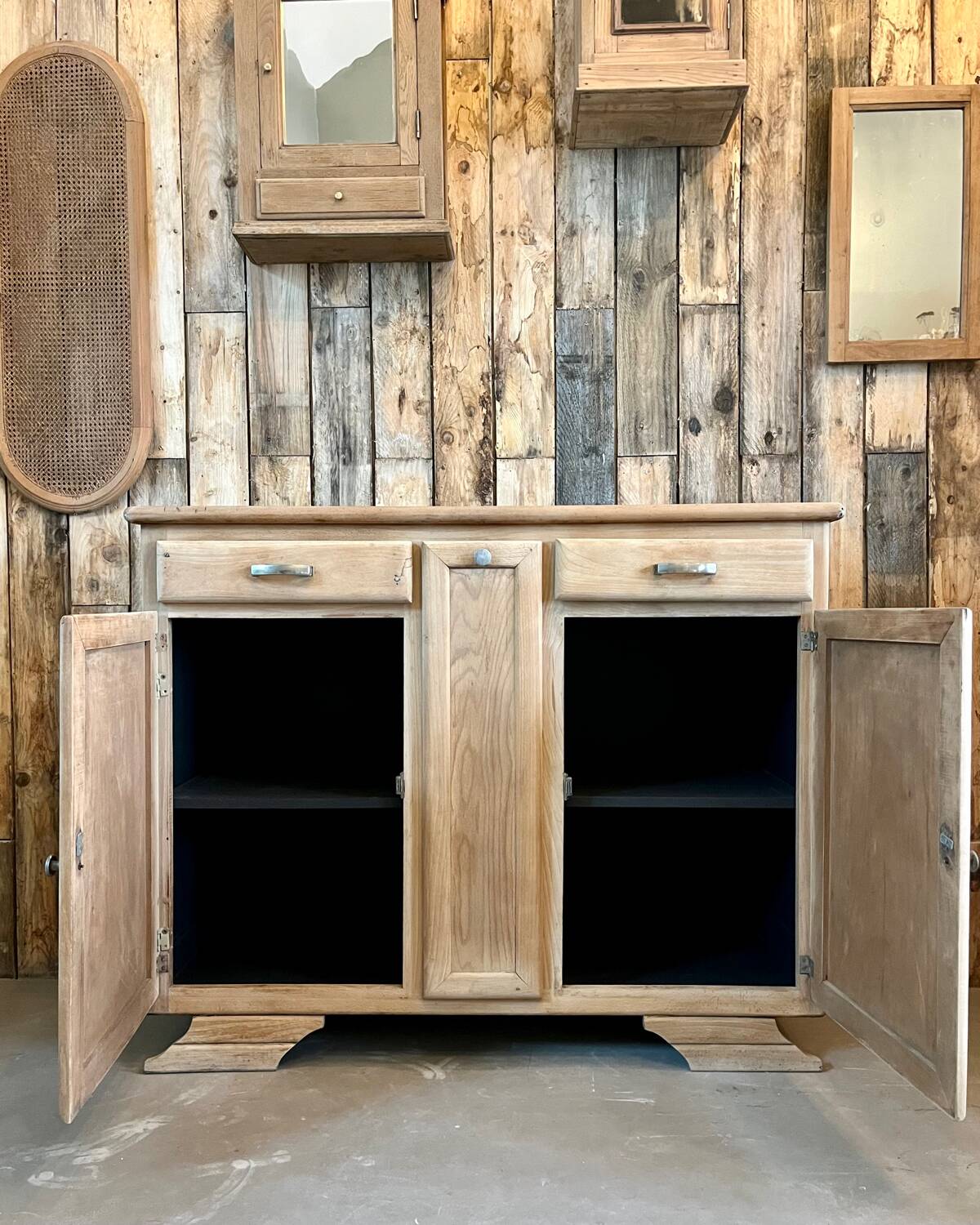 Renovated Mado Buffet