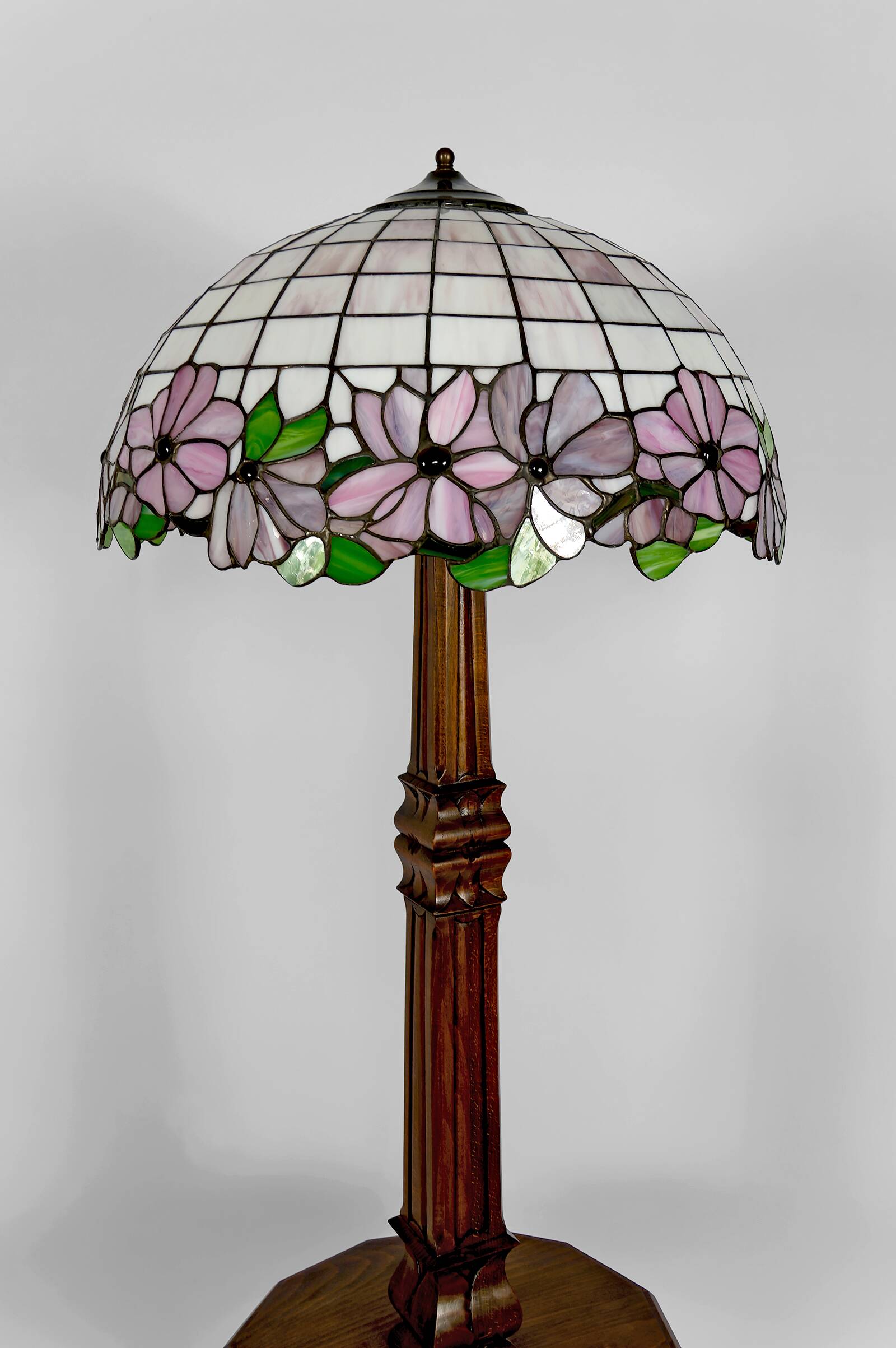Important lampadaire arts & crafts, circa 1920