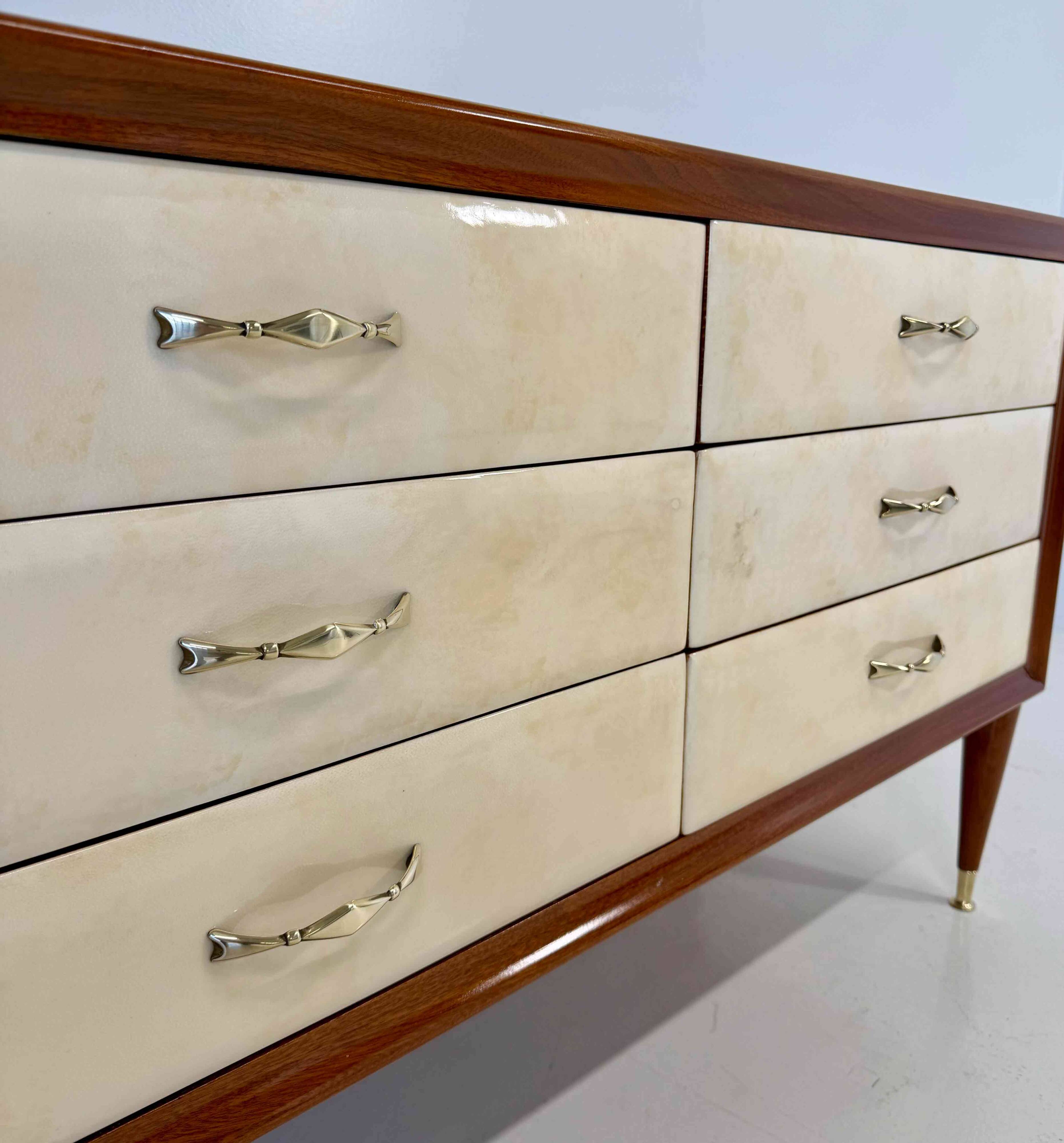 1950s Italian Chest of Drawers in Parchment, Attributed to Paolo Buffa