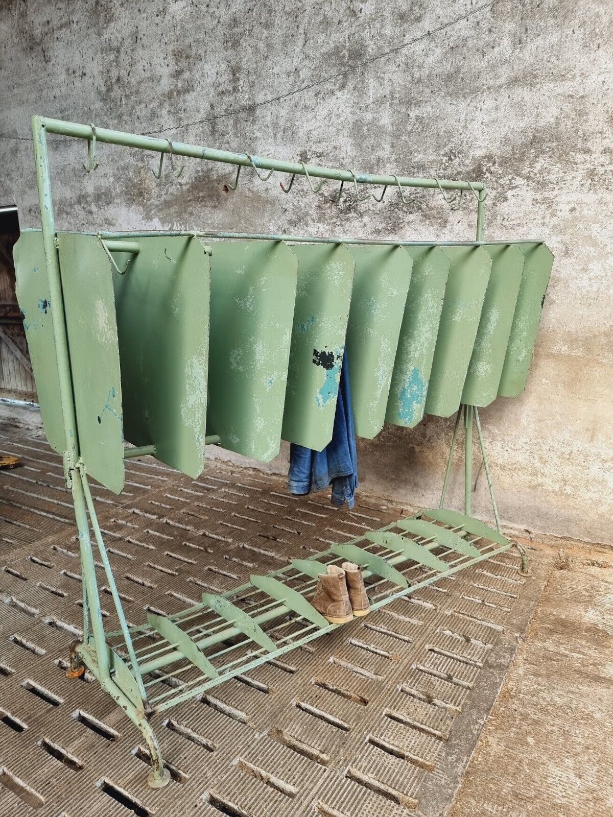 Porte-manteau industriel, porte-robe XXL vert