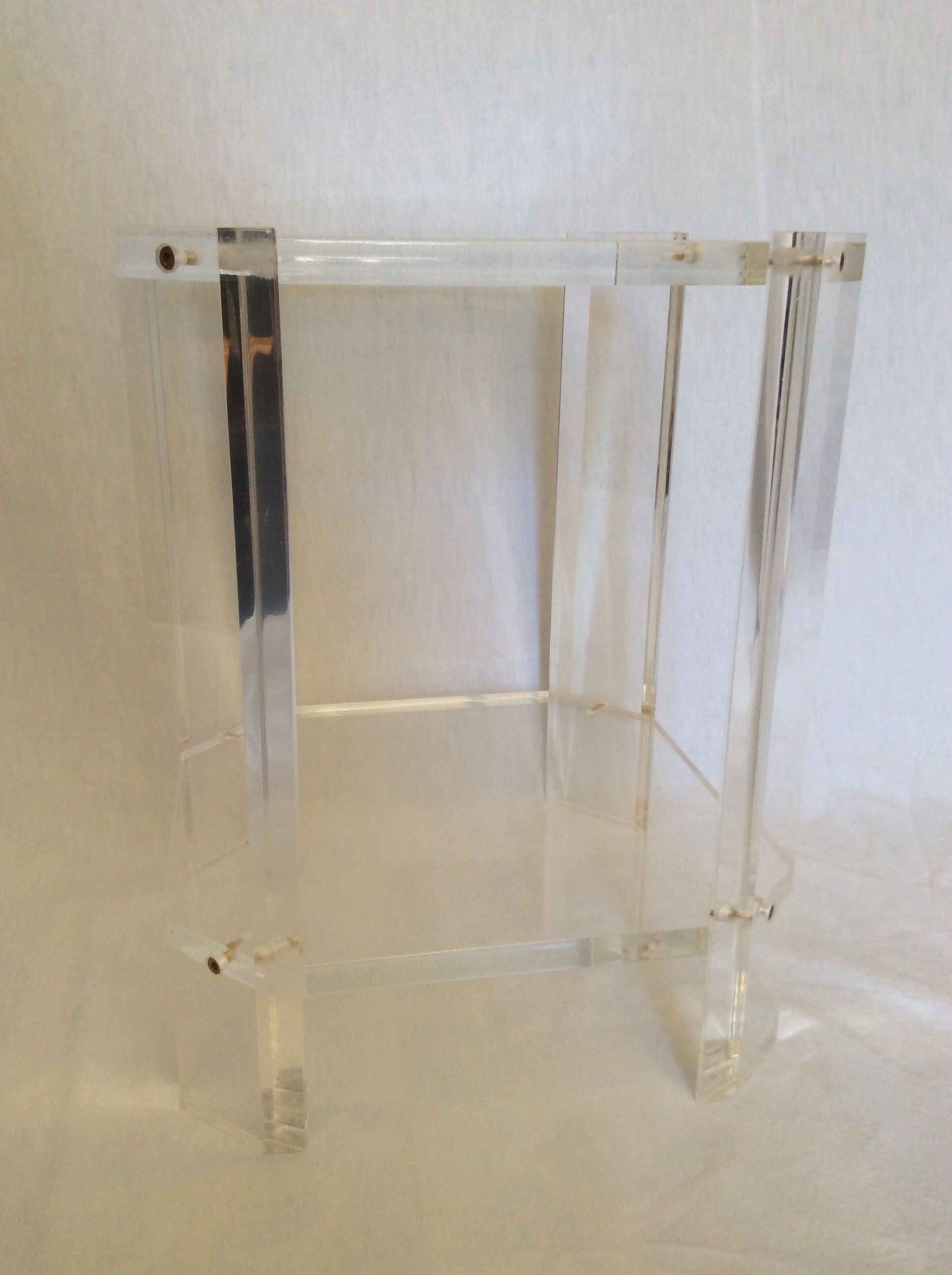Table end of couch or bedside David Lange Vintage