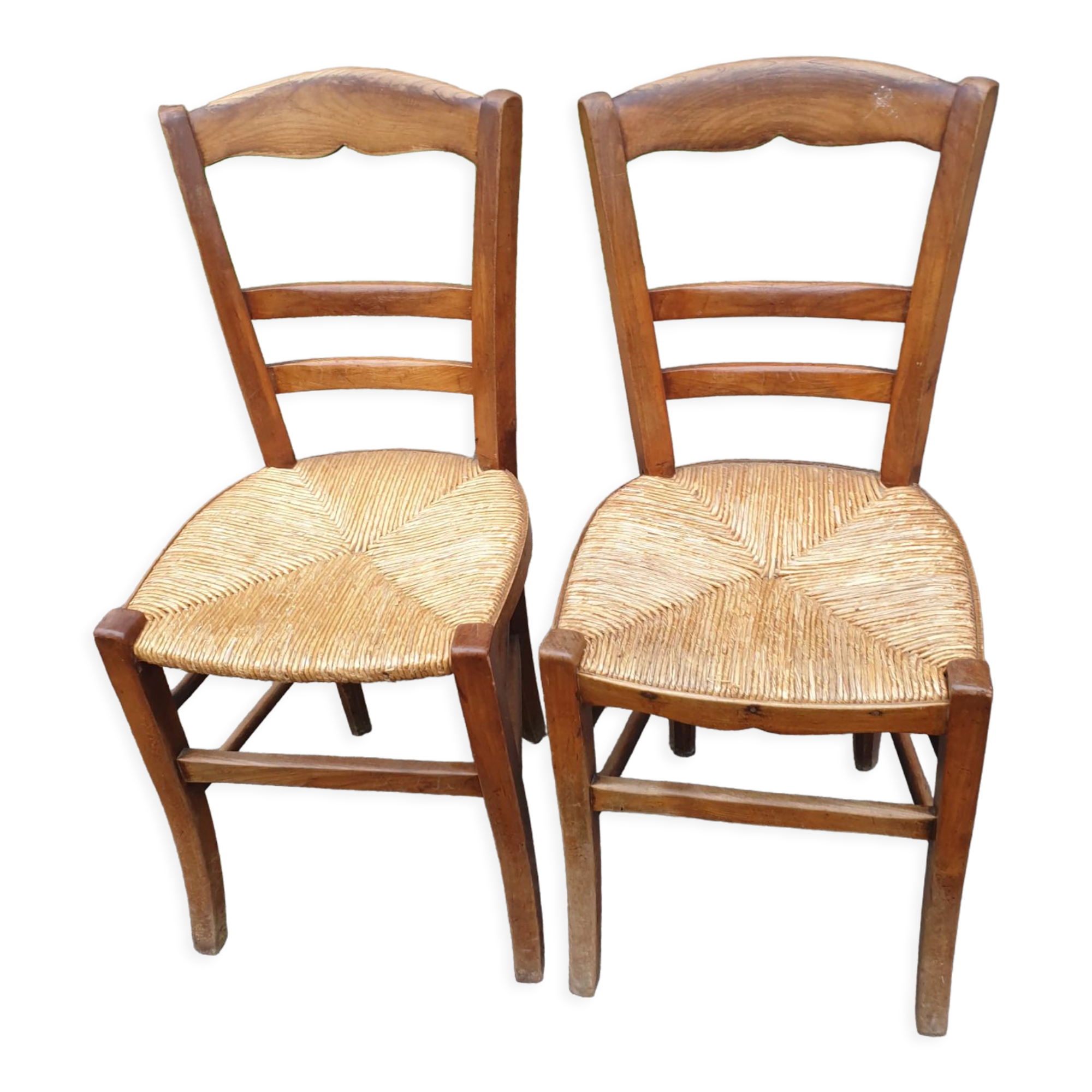 Pair of chairs paillé