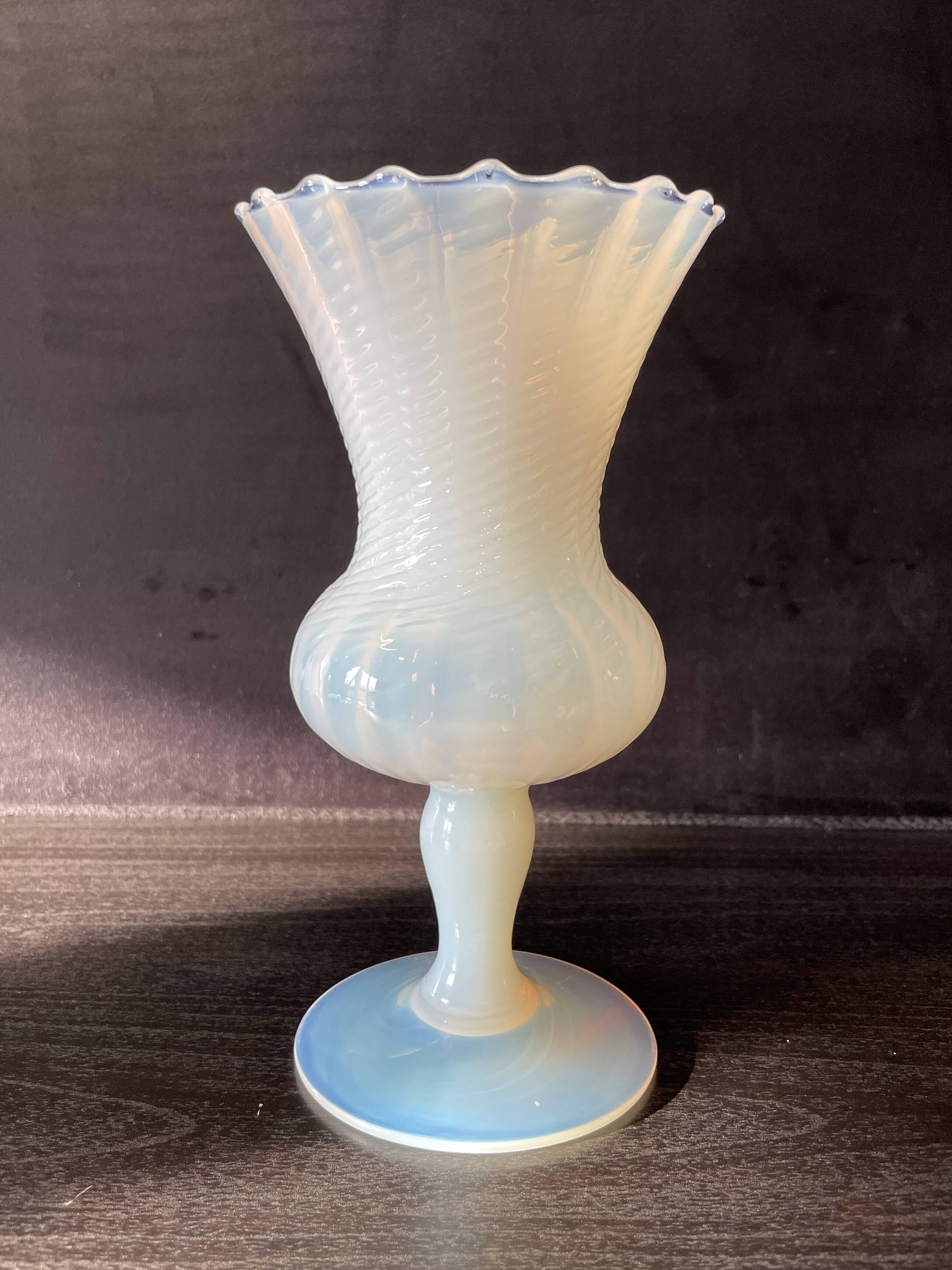 Vase en opaline, verre d'Empoli, Florence Italie 1960
