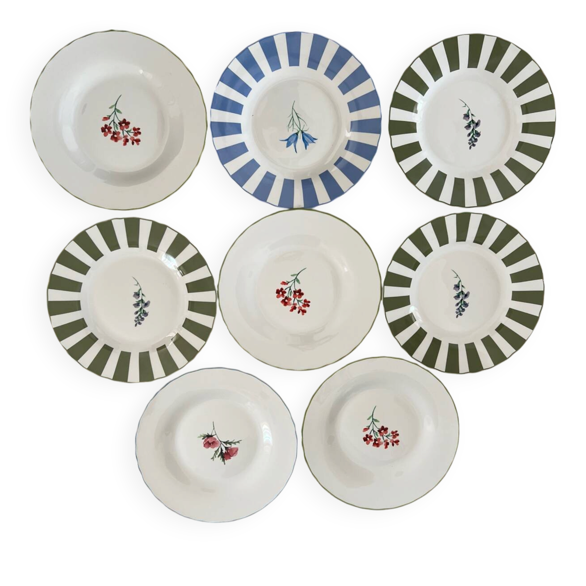 Vintage floral plates, country chic bohemian style.