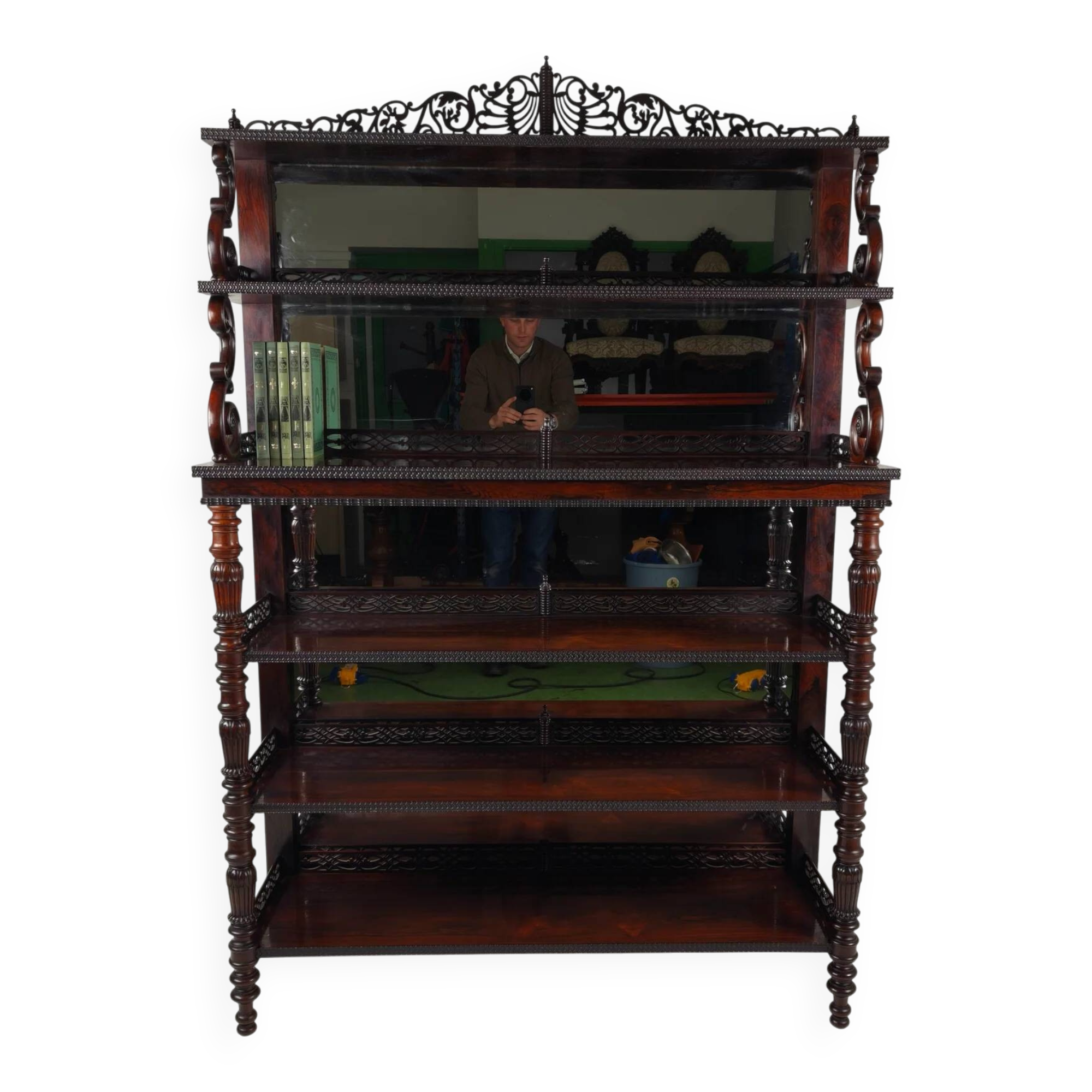 Fine quality étagère with crest – Regency / William IV period, 19th century