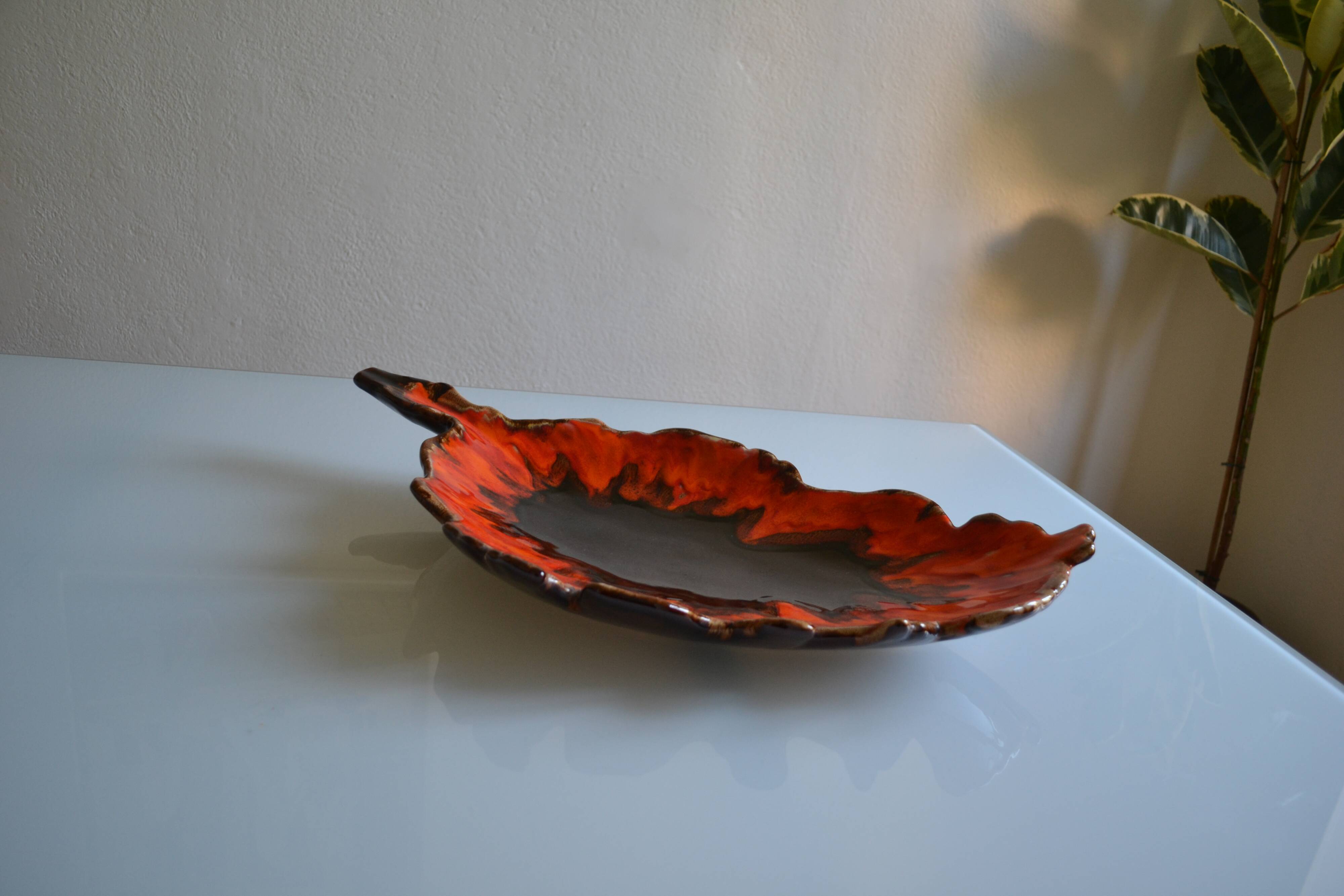 Large ceramic bowl in the shape of Corsica, orange and brown, vintage 70s