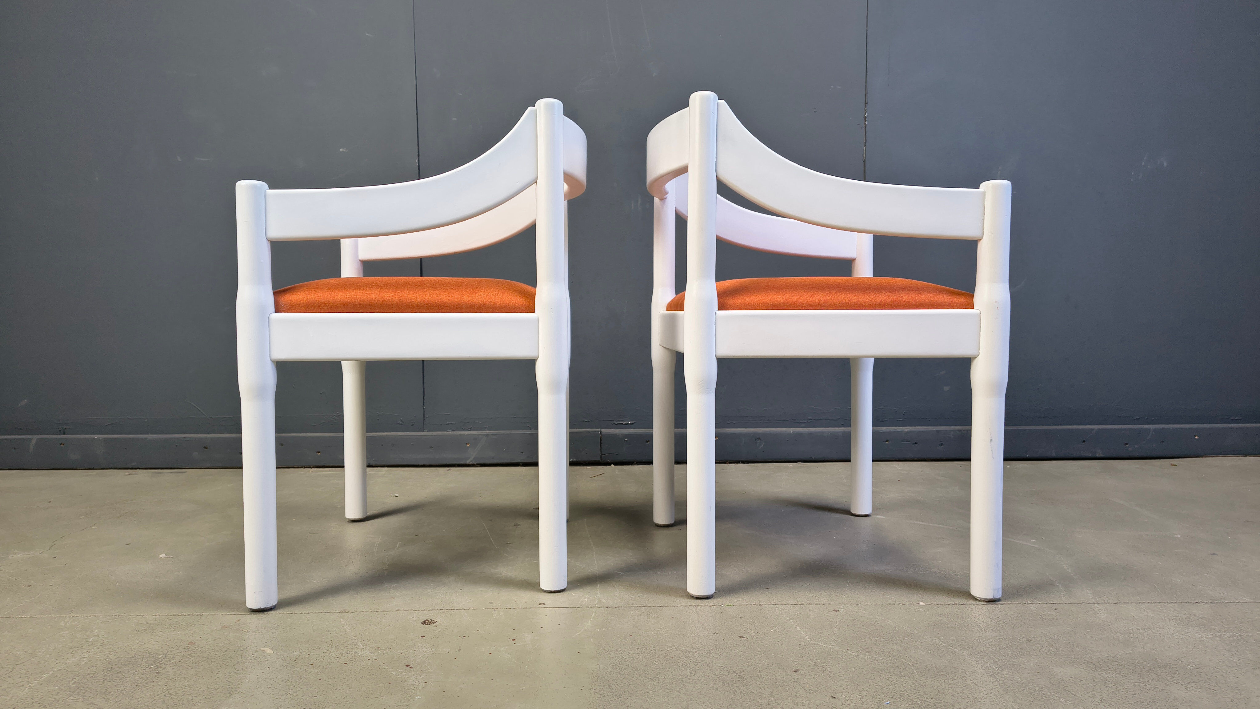 Ensemble de 4 fauteuils Carimate par Vico Magistretti, années 1960.