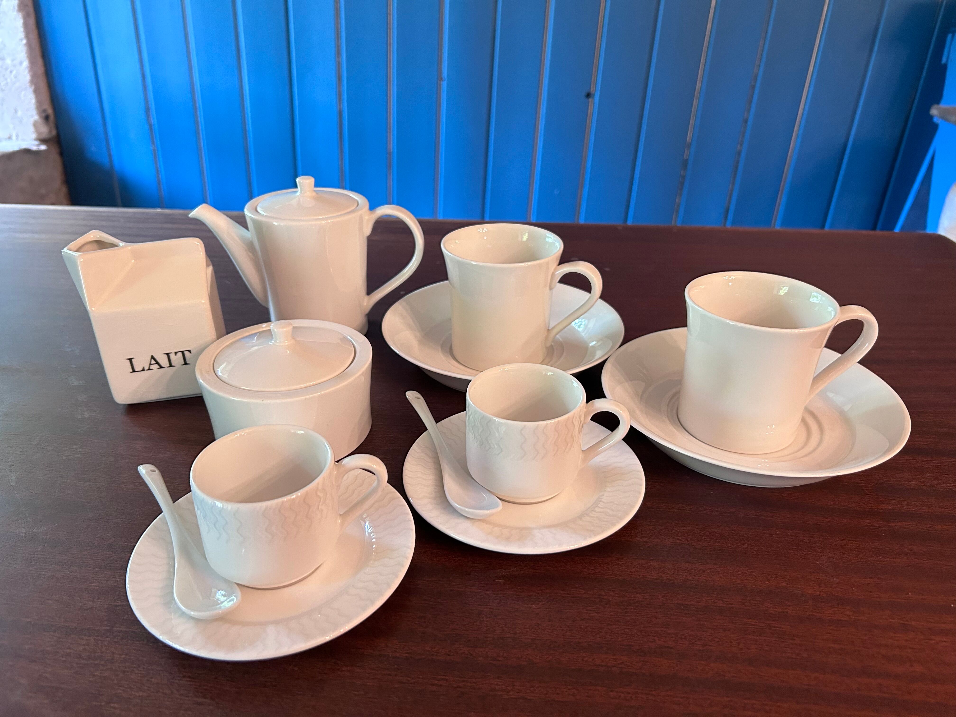RAK Porcelain coffee service