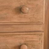 Small Parisian-style chest of drawers patinated in pink.