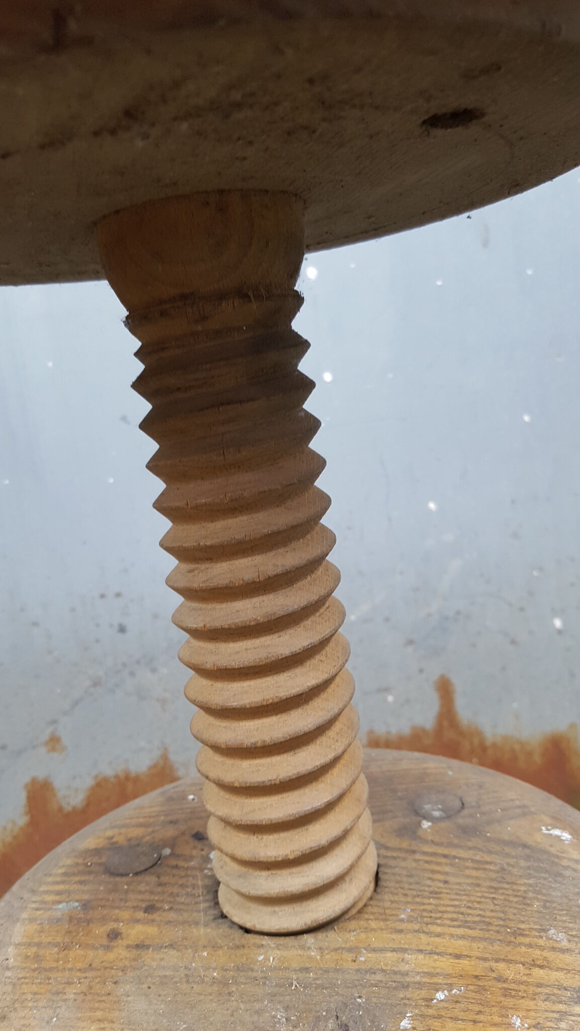 Watchmaker's stool