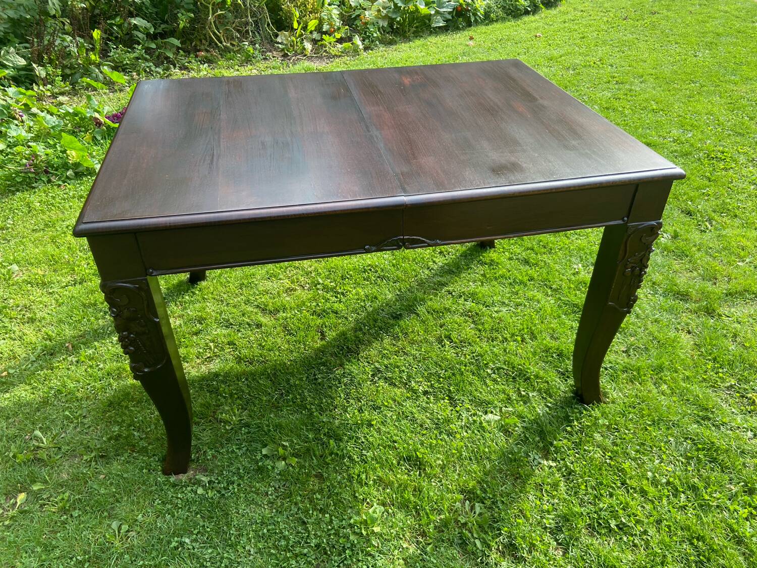 Dining table and 6 Art Deco chairs