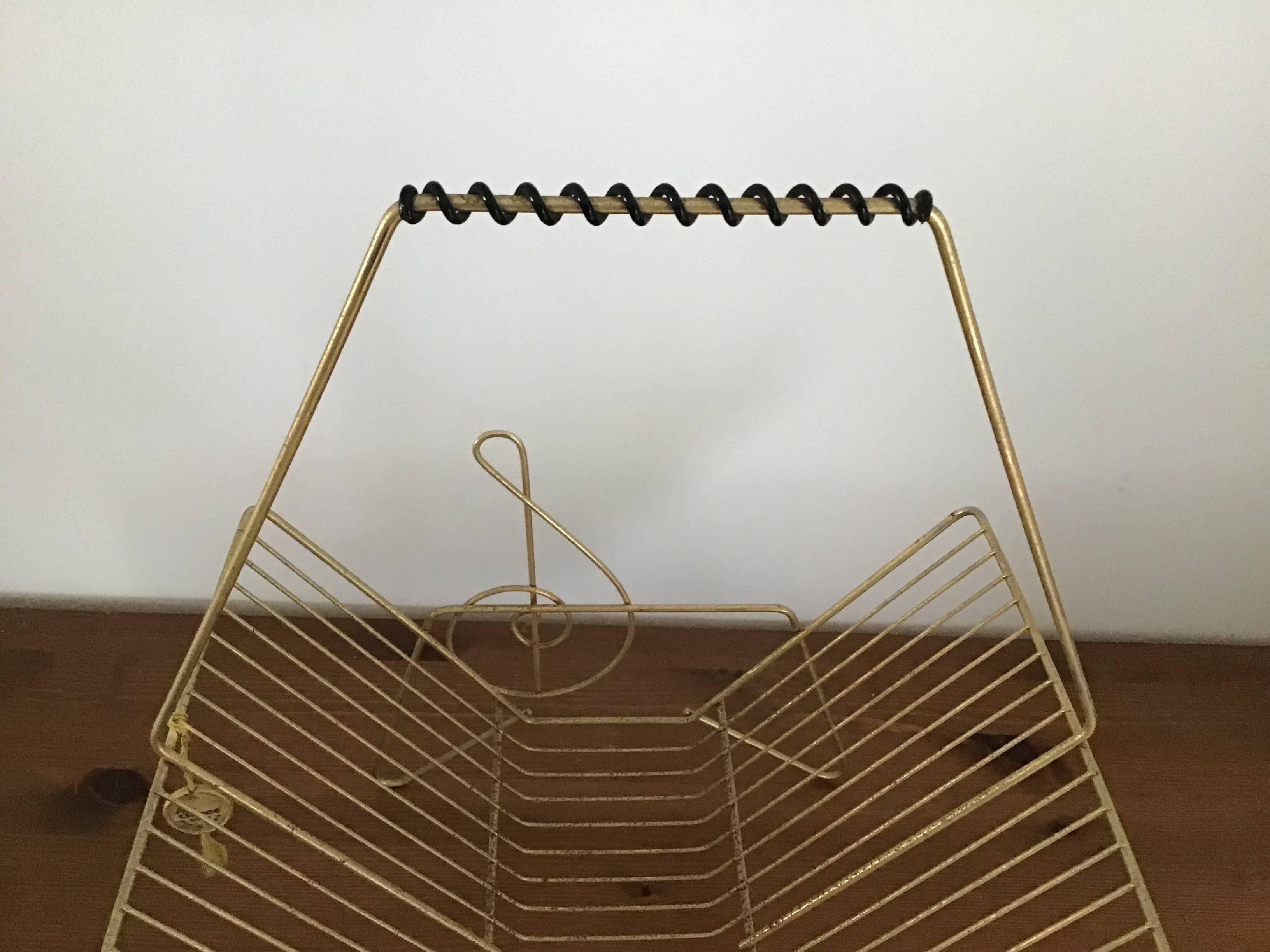 Vintage vinyl storage