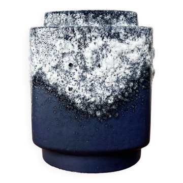 WGP Fat Lava flower pot in ceramic from West Germany, mid-century by Dümler & Breiden, 1960s.