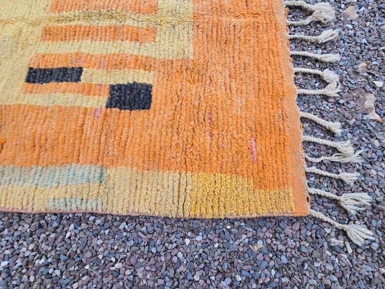 Handmade Beni Ouraine rug, size 150 x 250